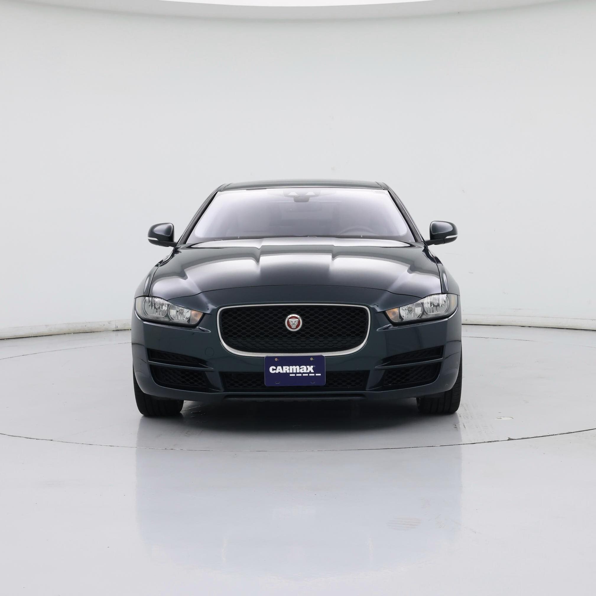 Thumbnail: 2017 Jaguar XE - 5