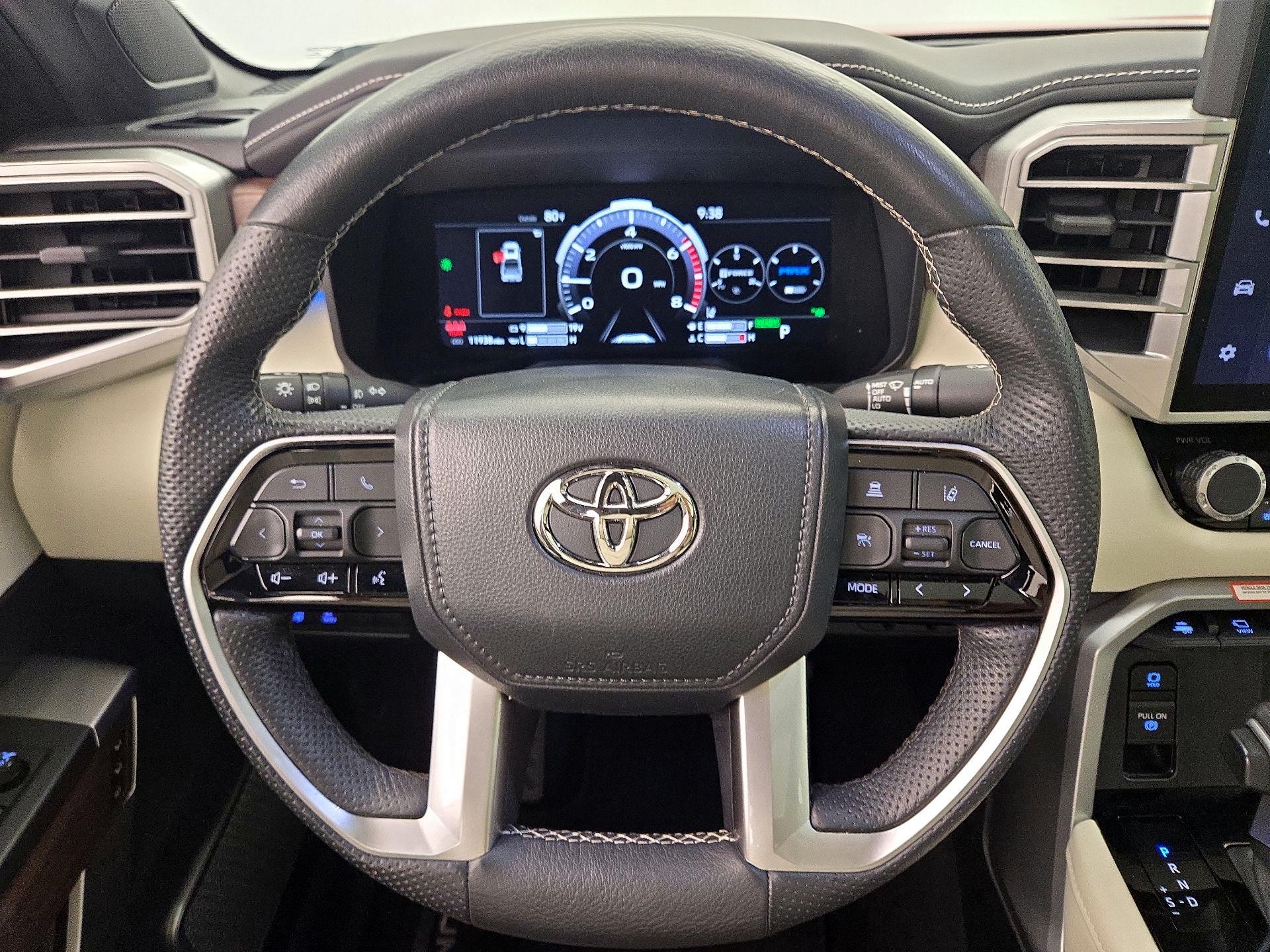 Thumbnail: 2022 Toyota Tundra - 10