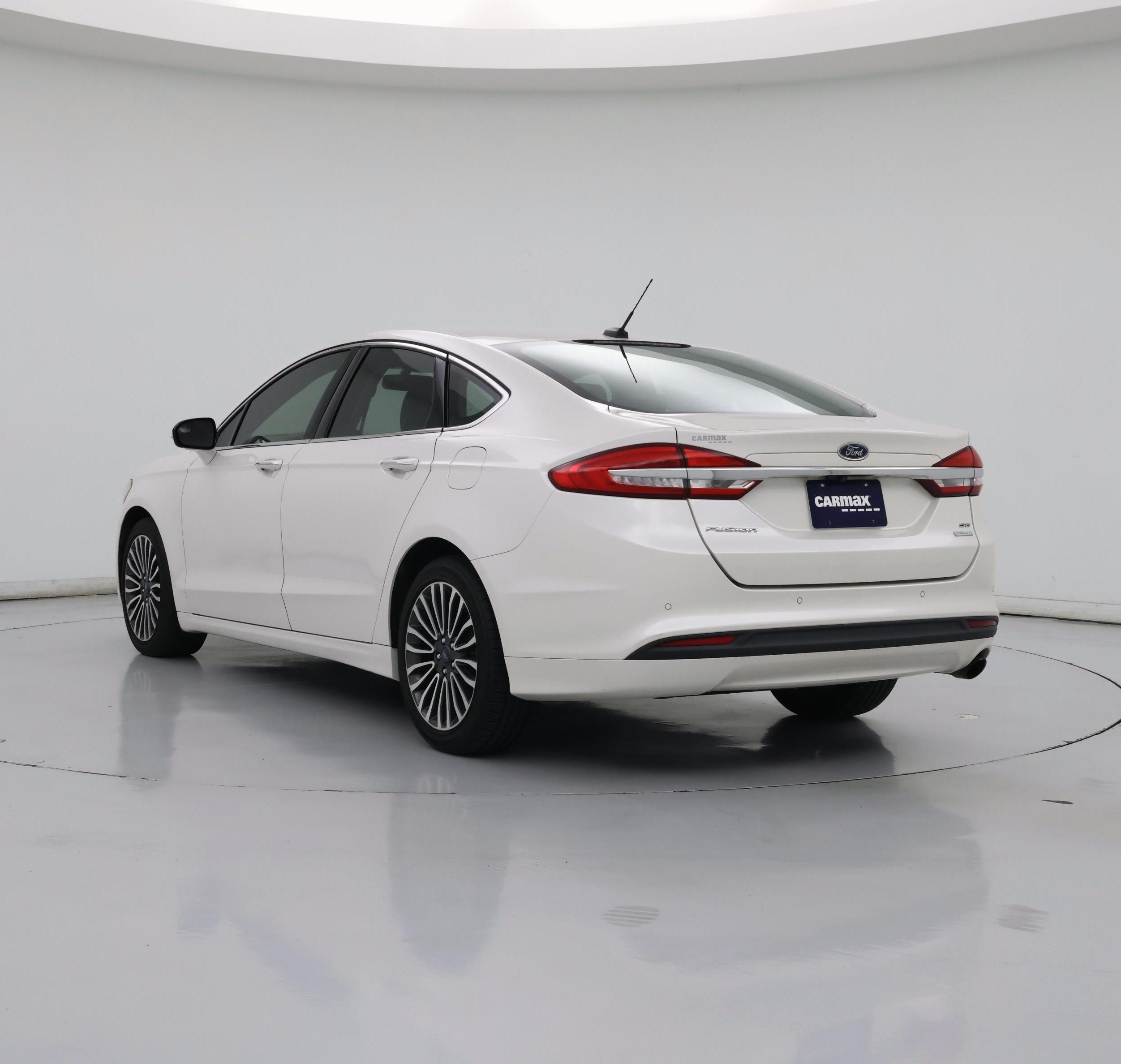 Thumbnail: 2017 Ford Fusion - 2