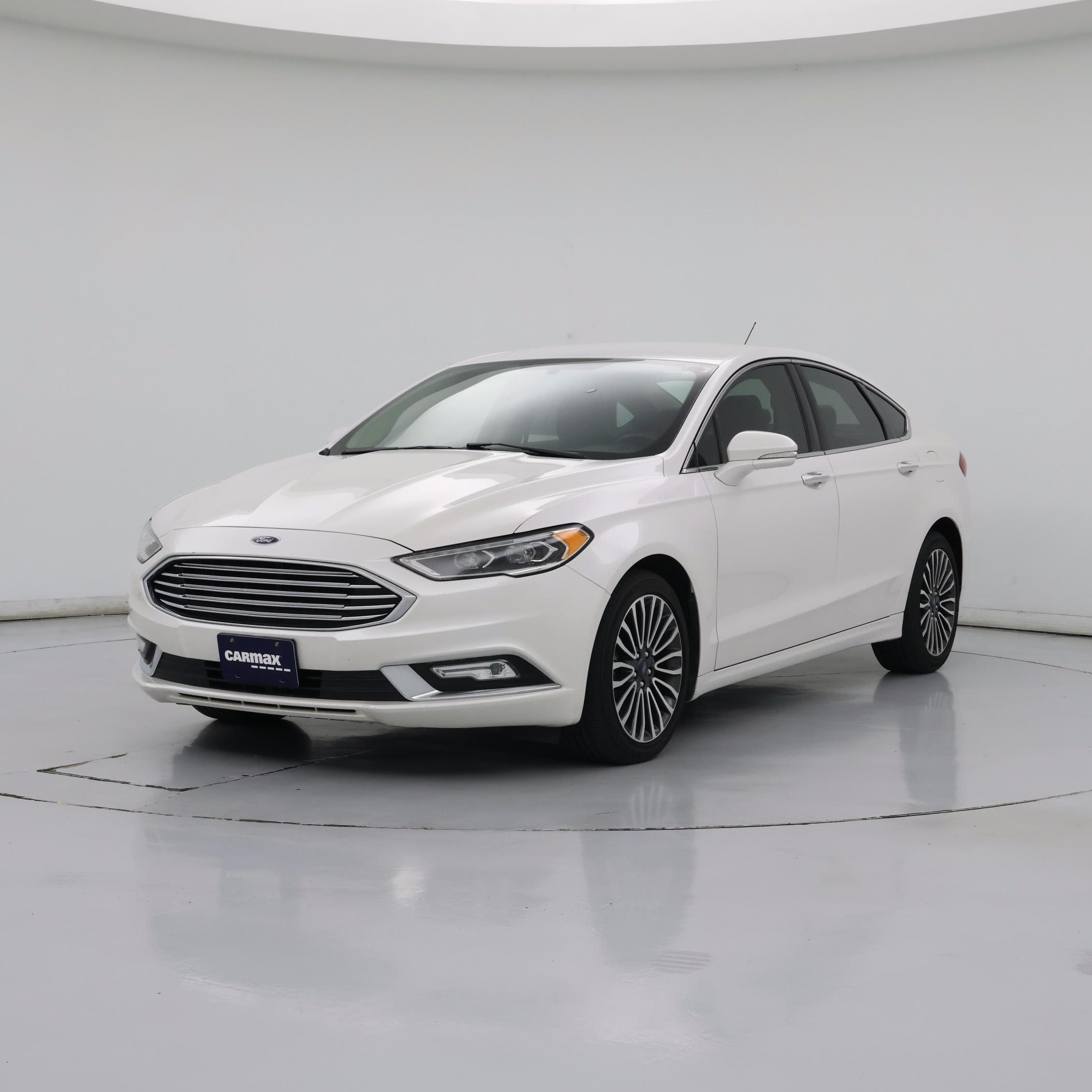 Thumbnail: 2017 Ford Fusion - 4