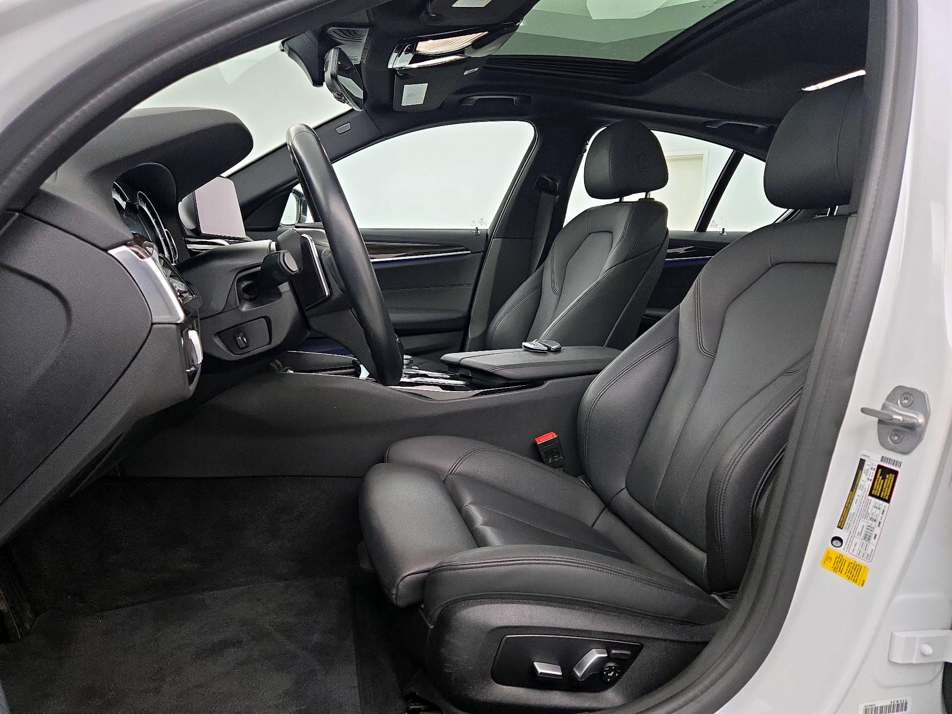 Thumbnail: 2019 BMW 5 Series - 9