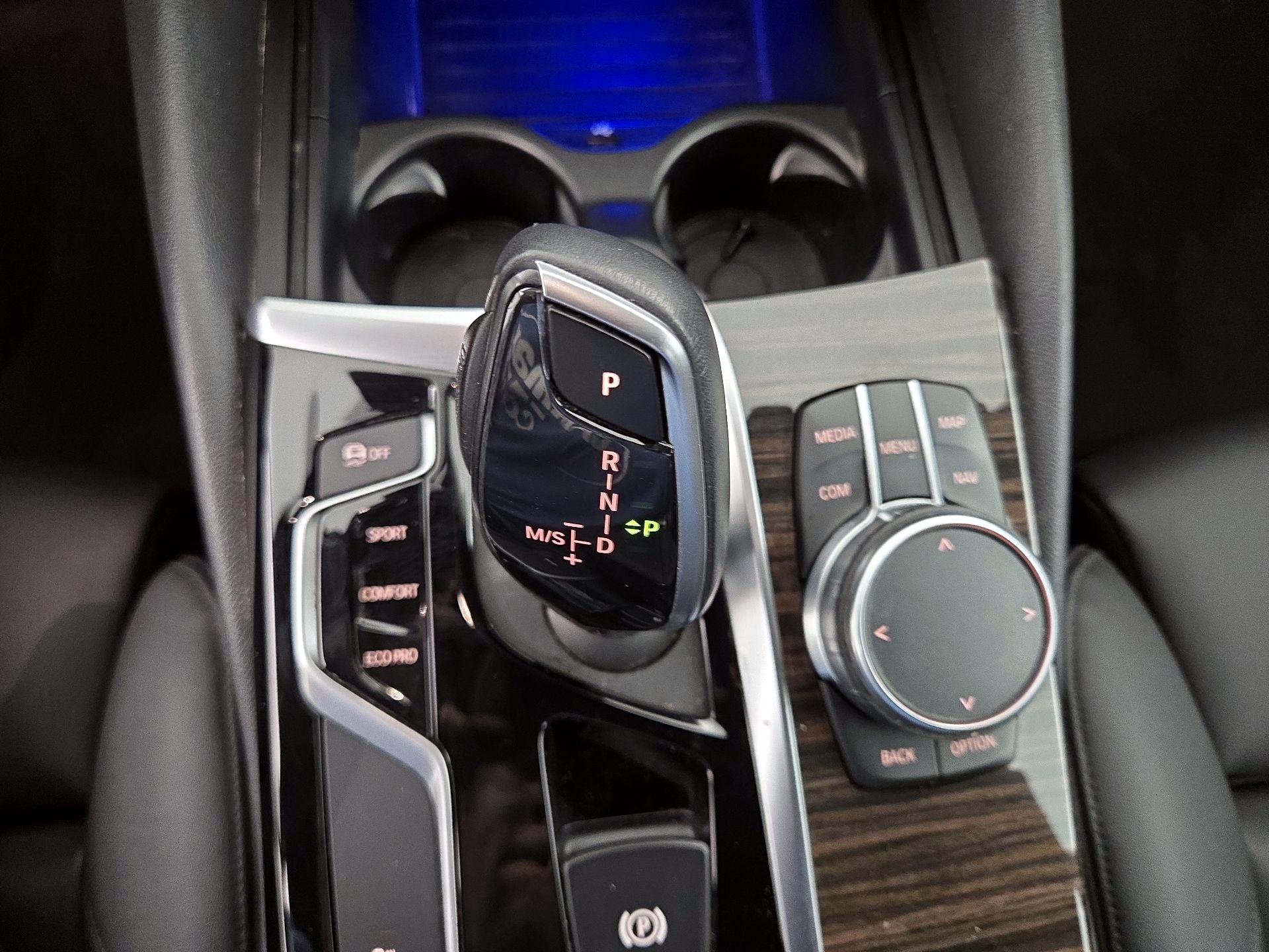 Thumbnail: 2019 BMW 5 Series - 16