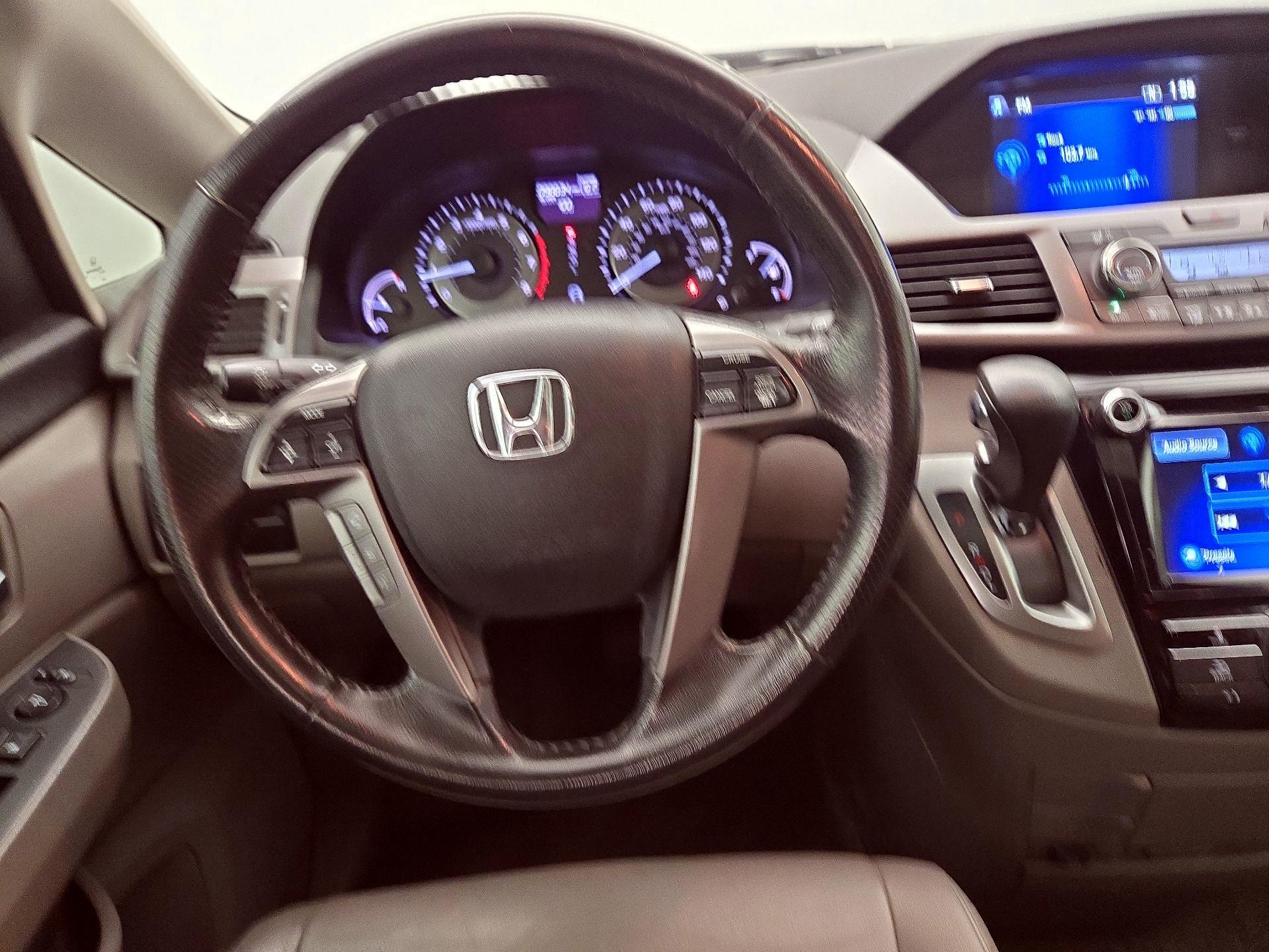 Thumbnail: 2015 Honda Odyssey - 10