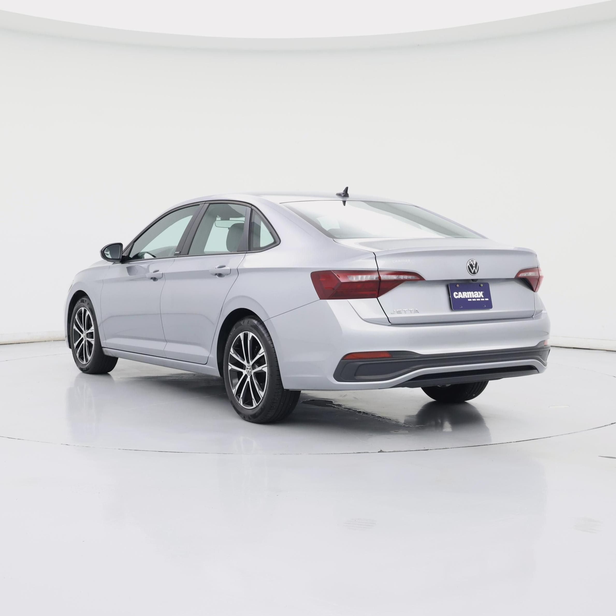 Thumbnail: 2023 Volkswagen Jetta - 2