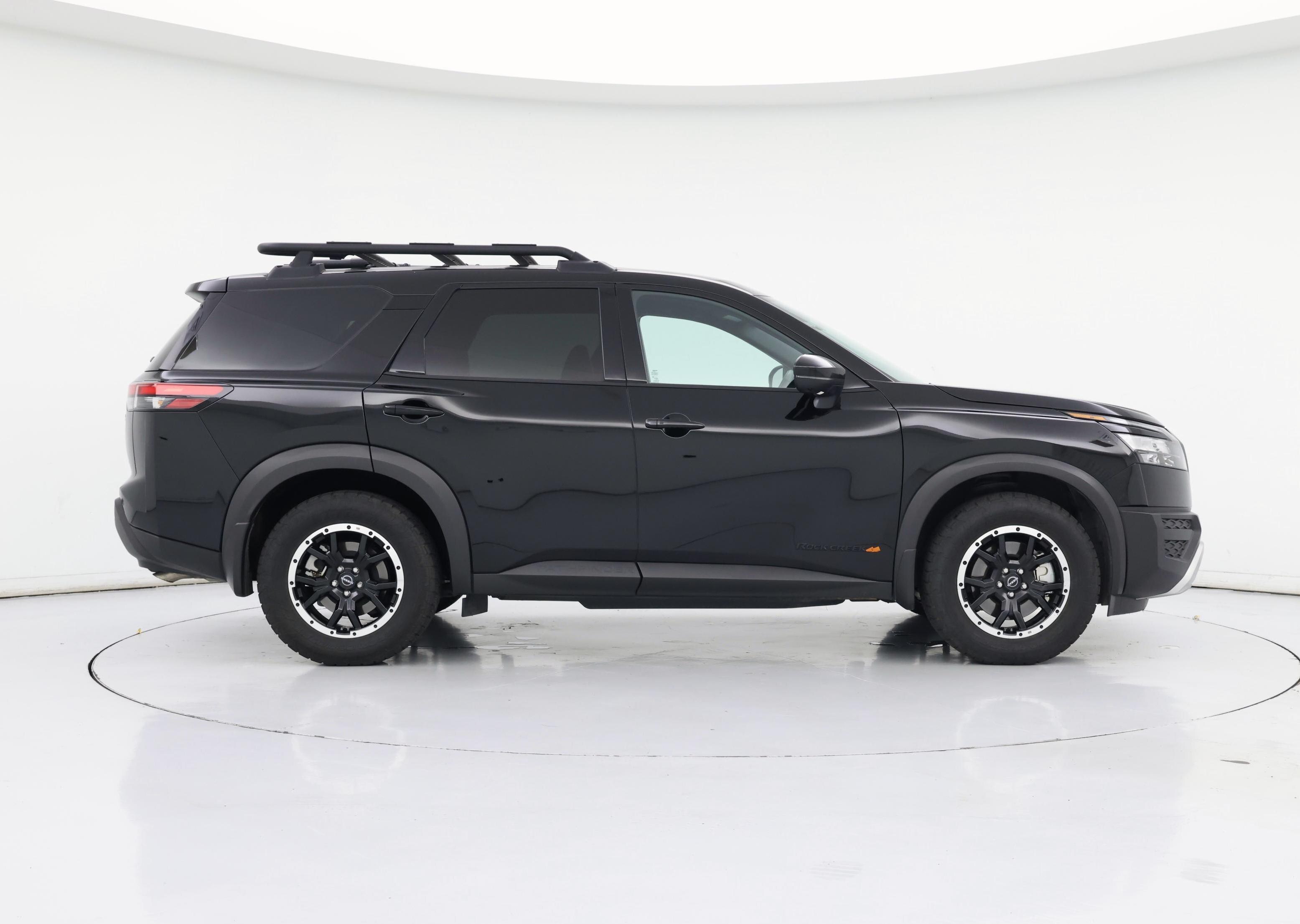 Thumbnail: 2024 Nissan Pathfinder - 7