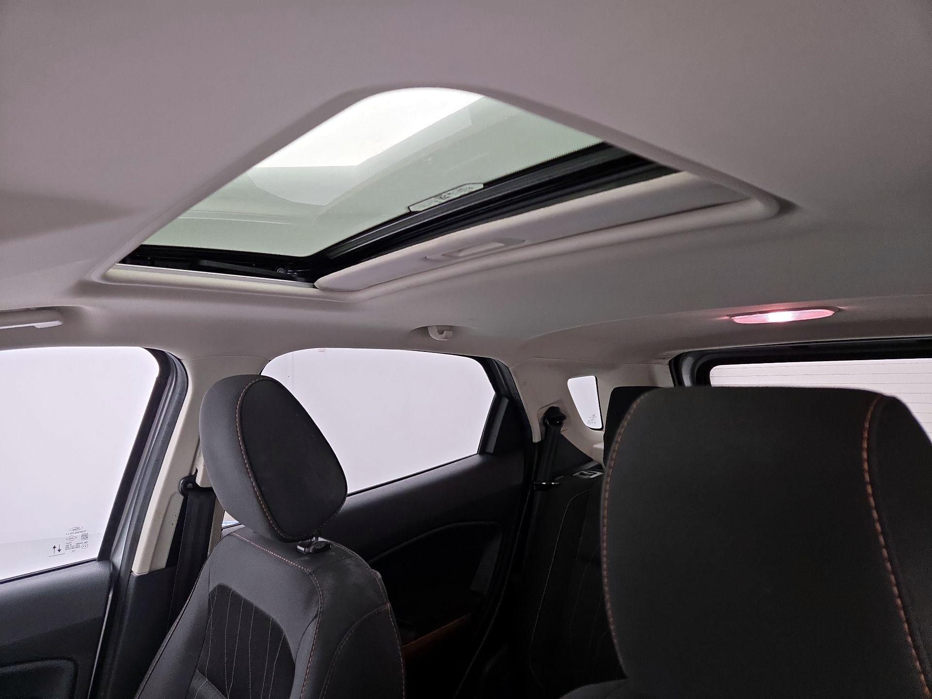 Thumbnail: 2021 Ford EcoSport - 20
