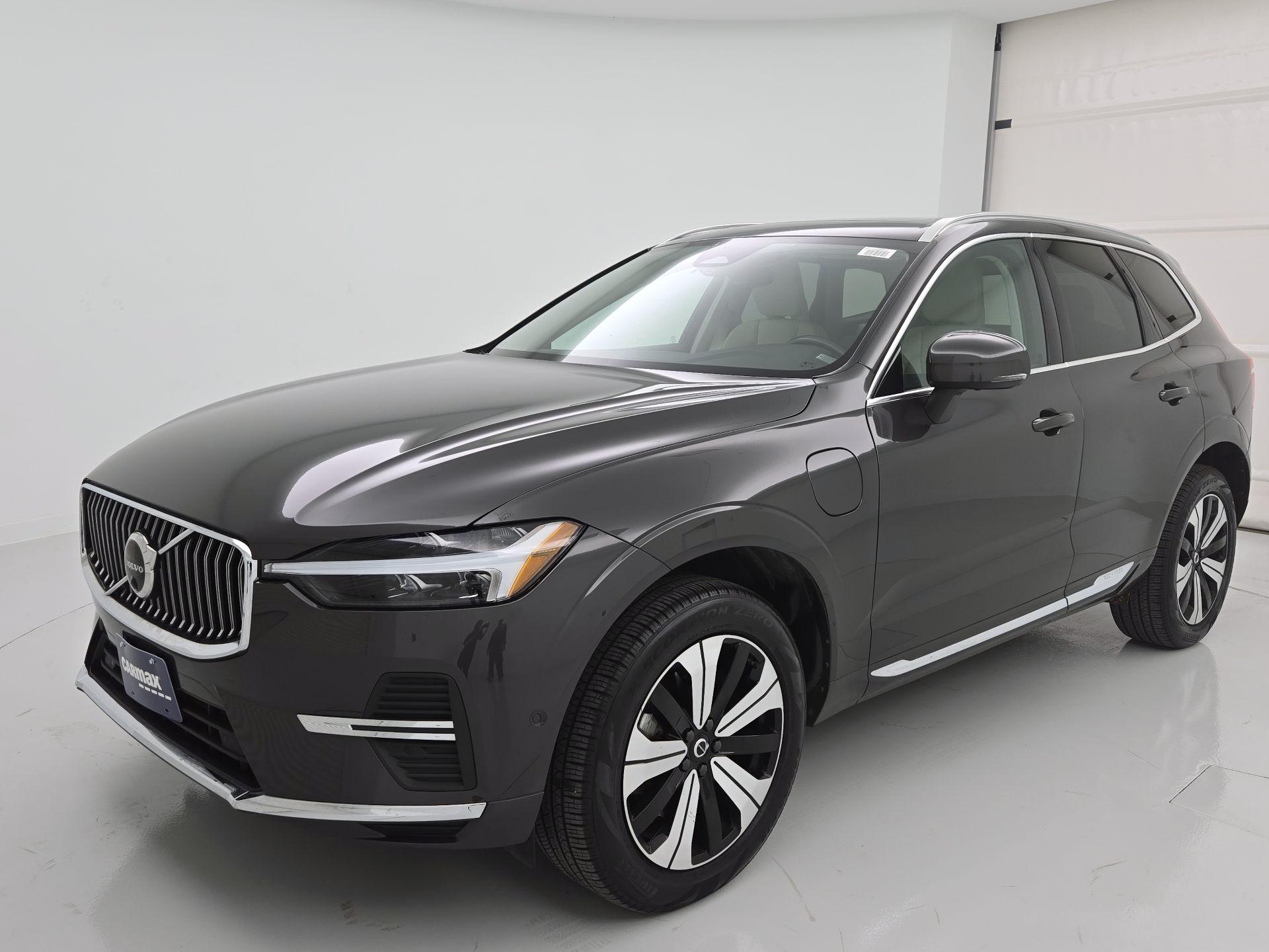 Thumbnail: 2023 Volvo XC60 - 3