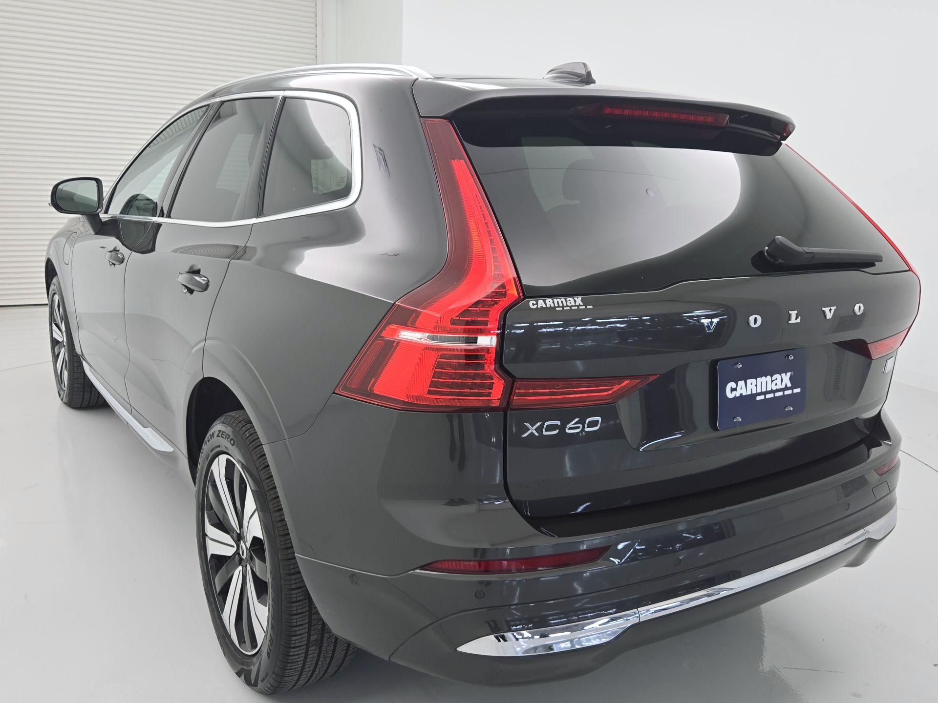 Thumbnail: 2023 Volvo XC60 - 7
