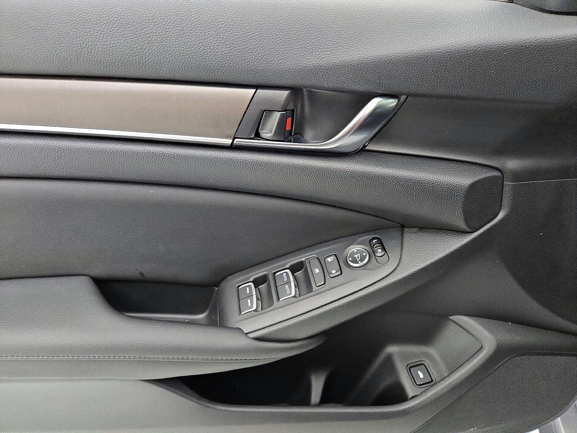 Thumbnail: 2020 Honda Accord - 12