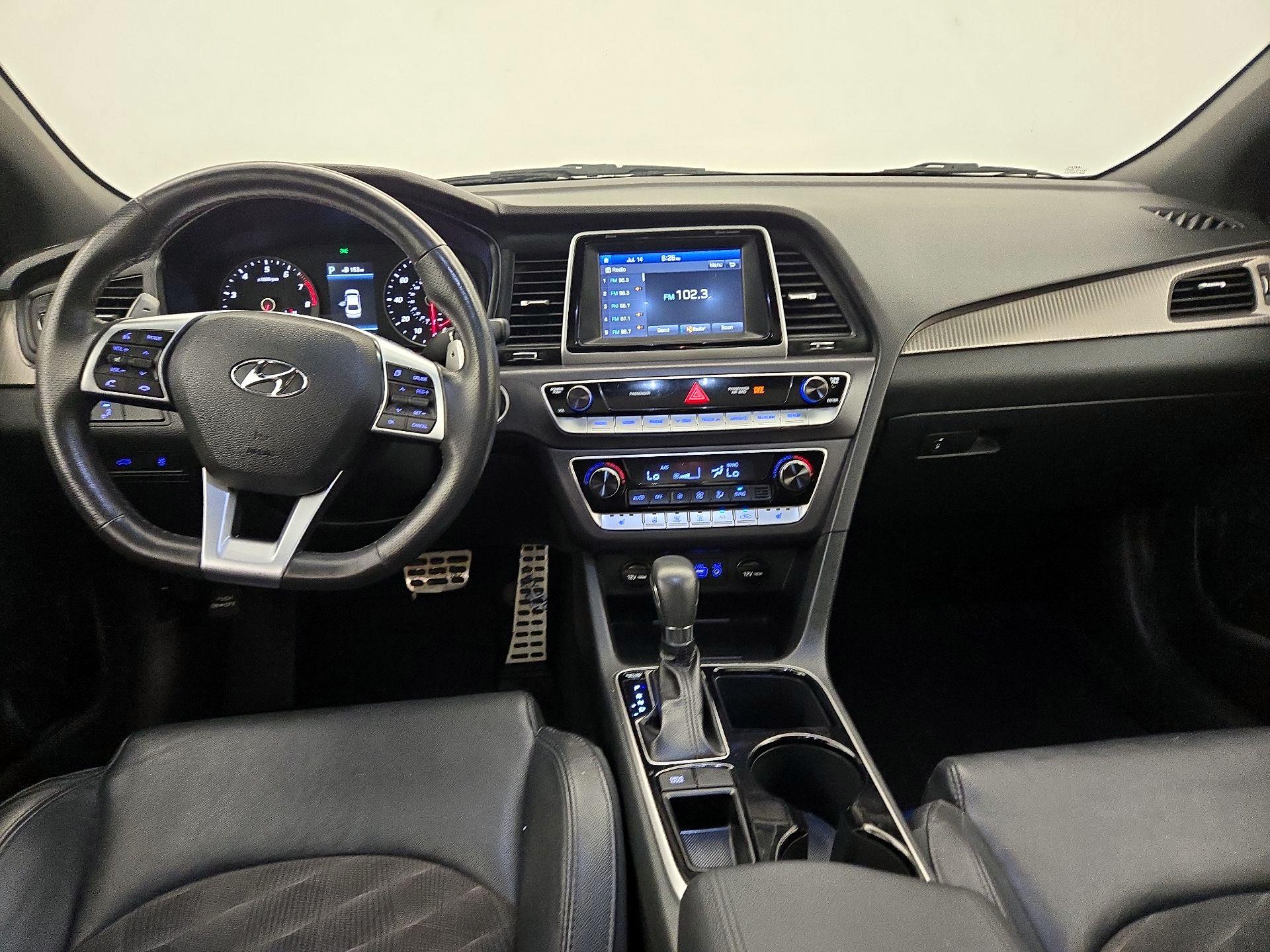 Thumbnail: 2019 Hyundai Sonata - 9