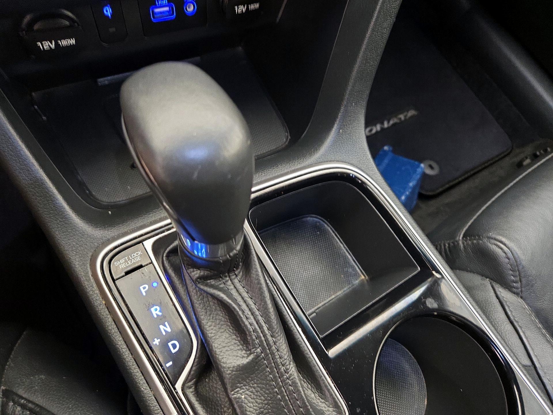 Thumbnail: 2019 Hyundai Sonata - 17