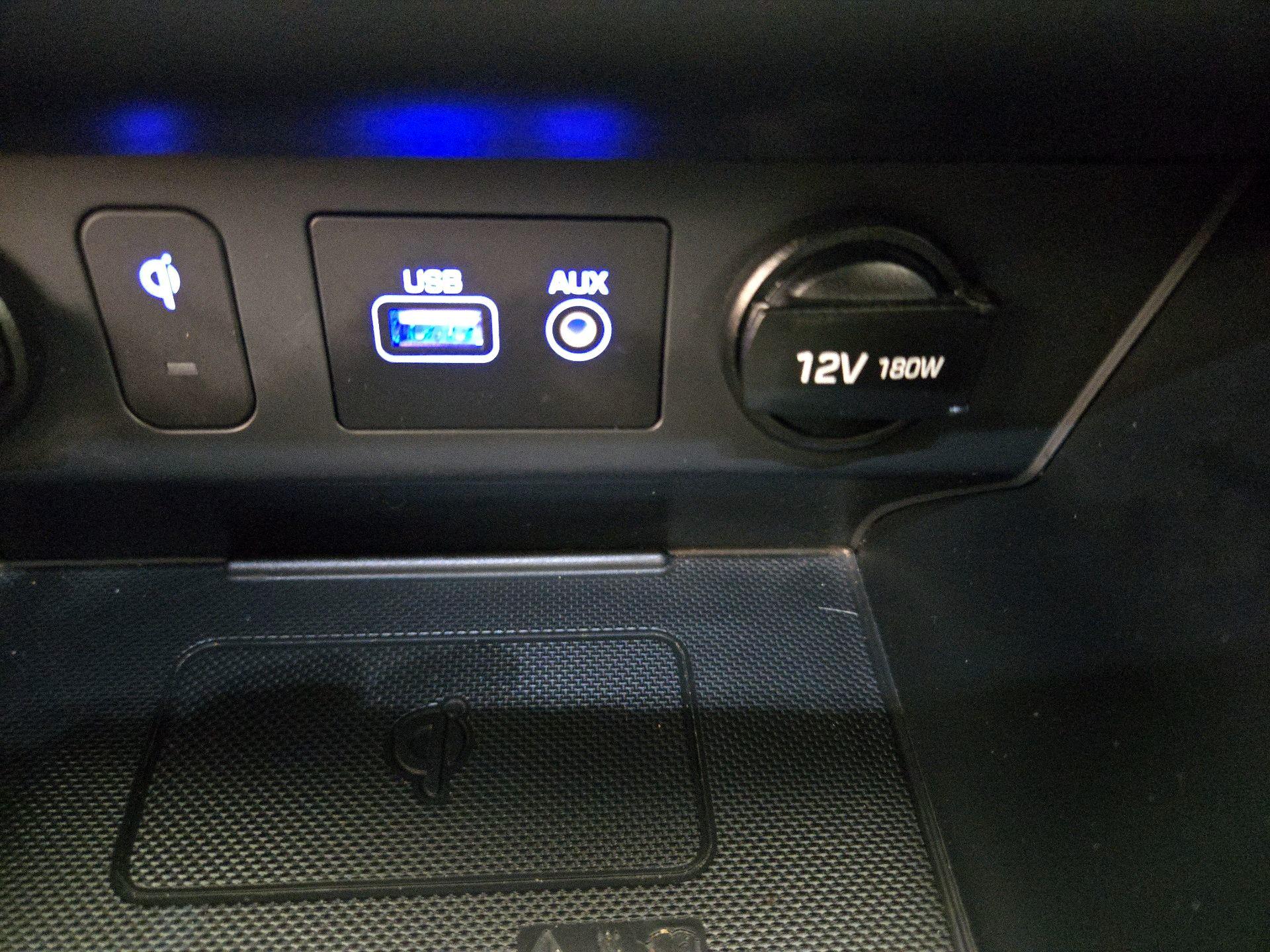 Thumbnail: 2019 Hyundai Sonata - 18