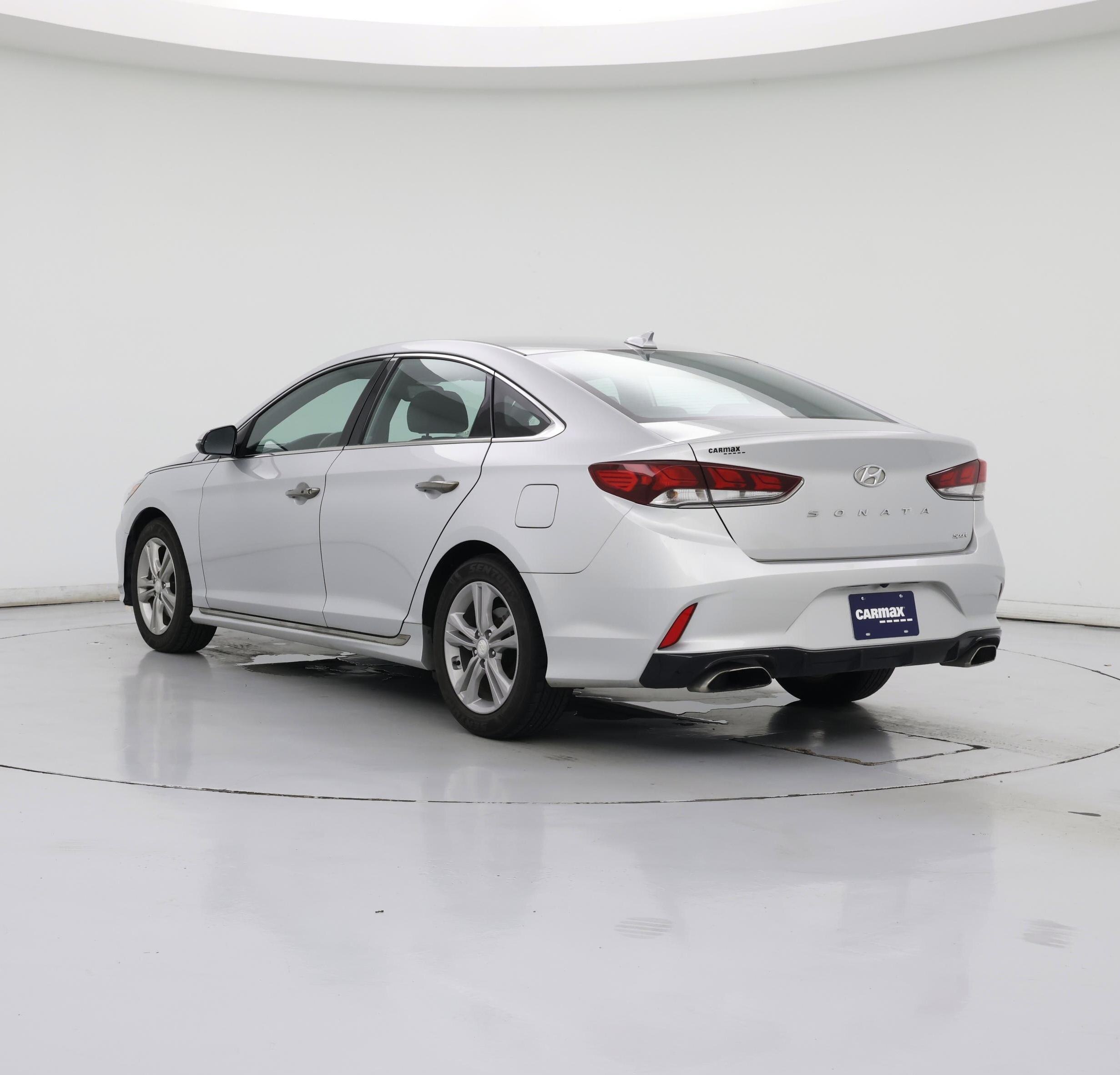 Thumbnail: 2019 Hyundai Sonata - 2