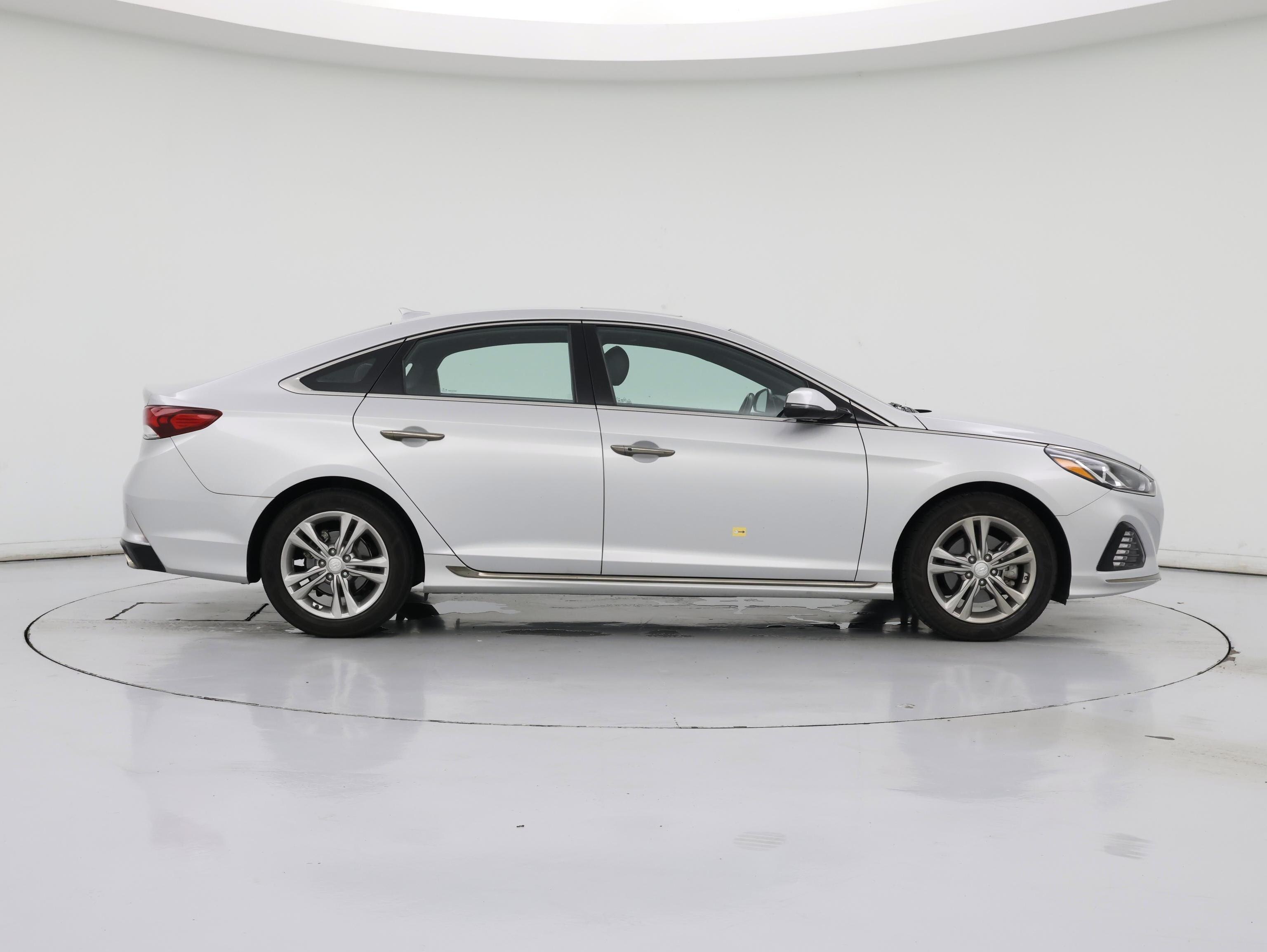 Thumbnail: 2019 Hyundai Sonata - 7