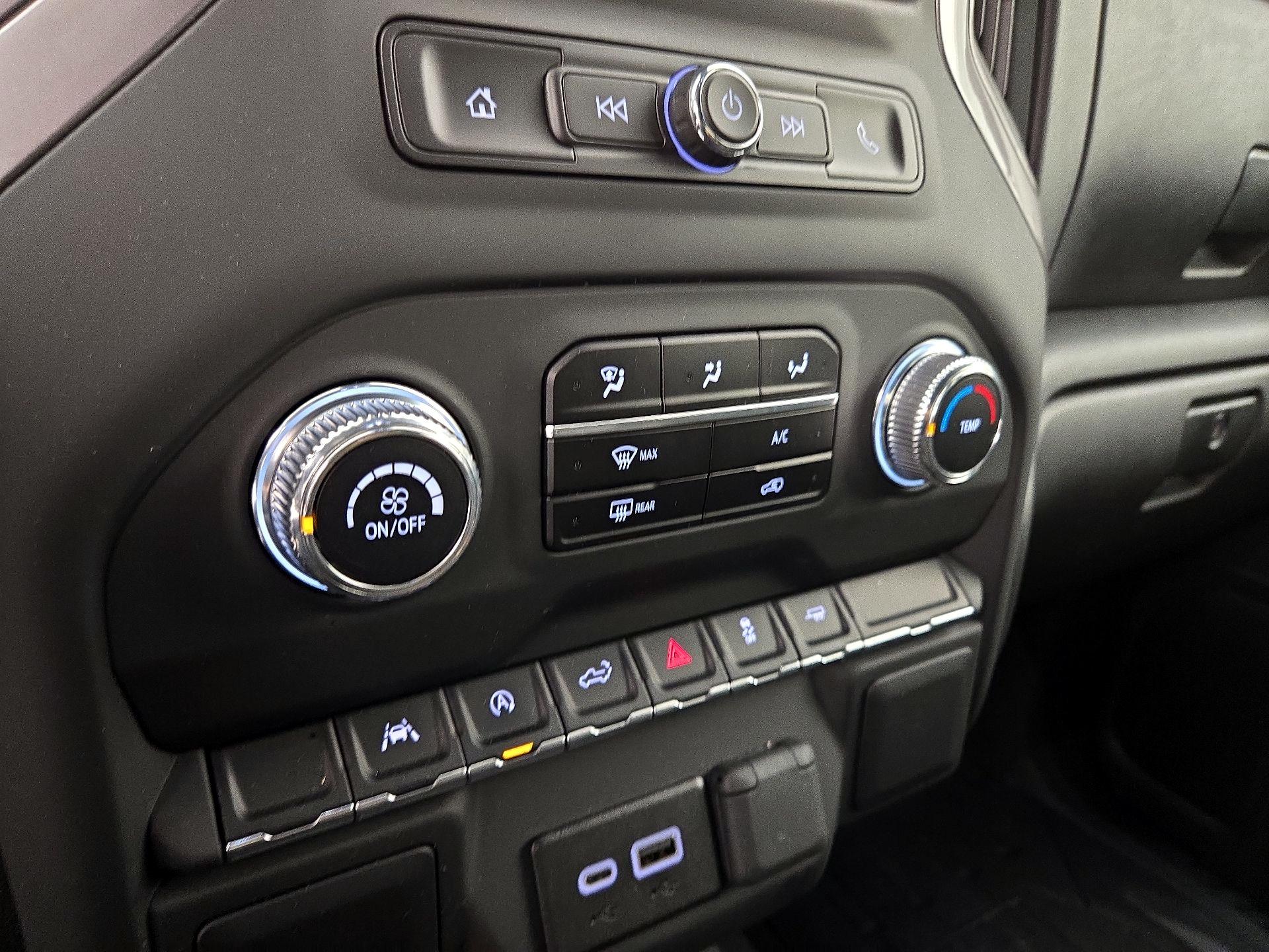 Thumbnail: 2024 GMC Sierra 1500 - 16