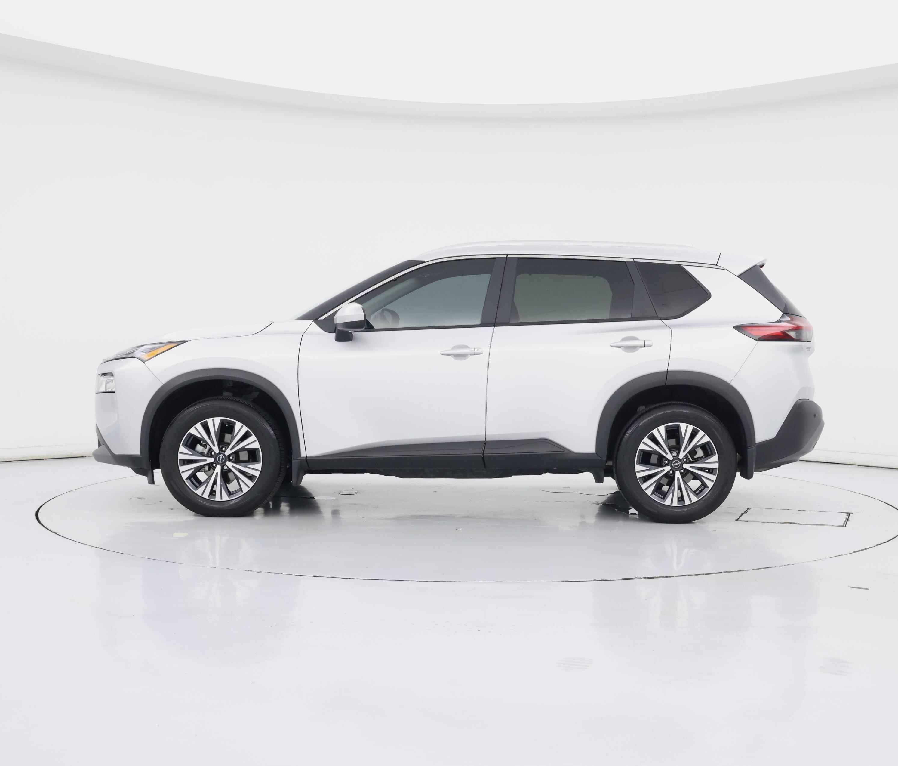 Thumbnail: 2023 Nissan Rogue - 3