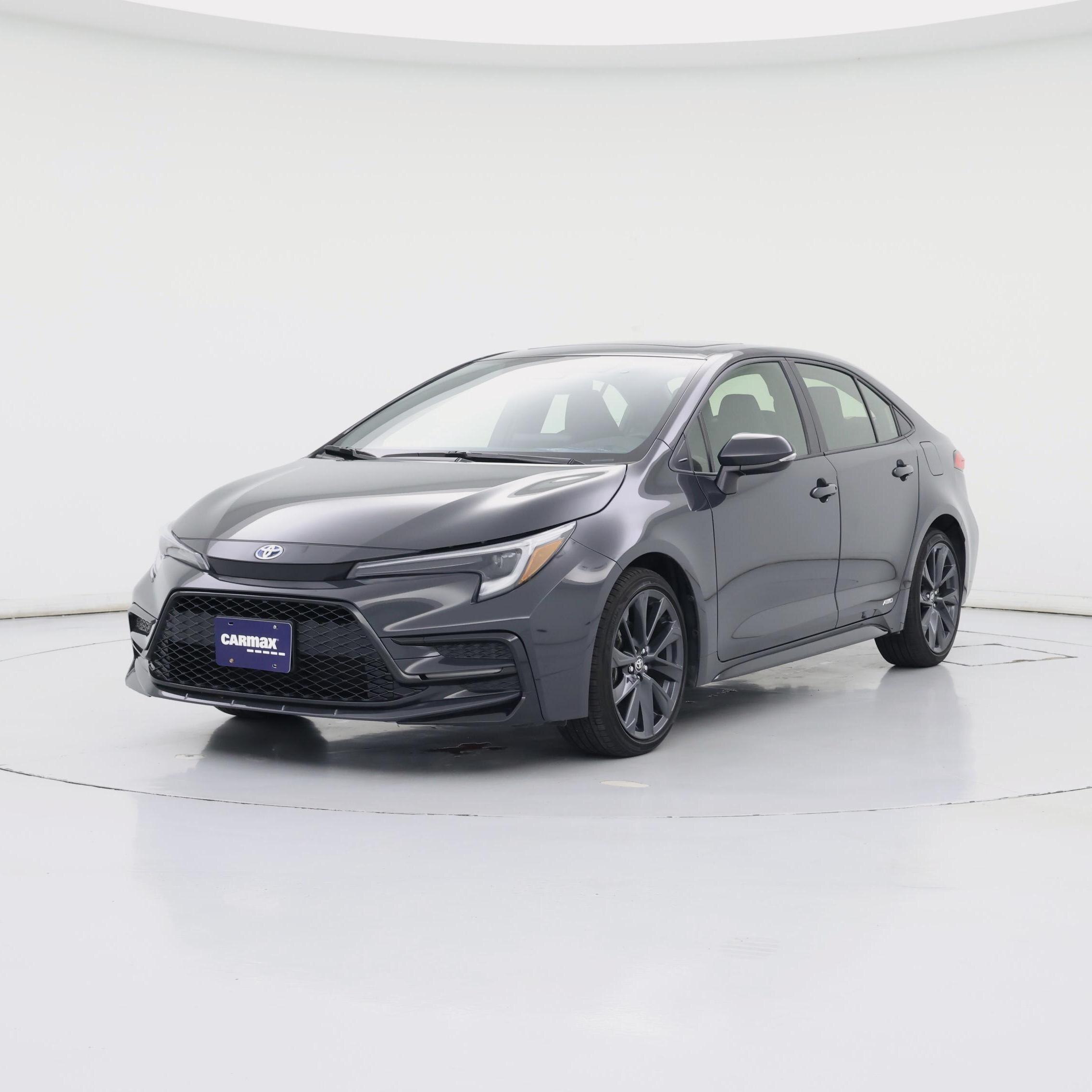 Thumbnail: 2023 Toyota Corolla - 4