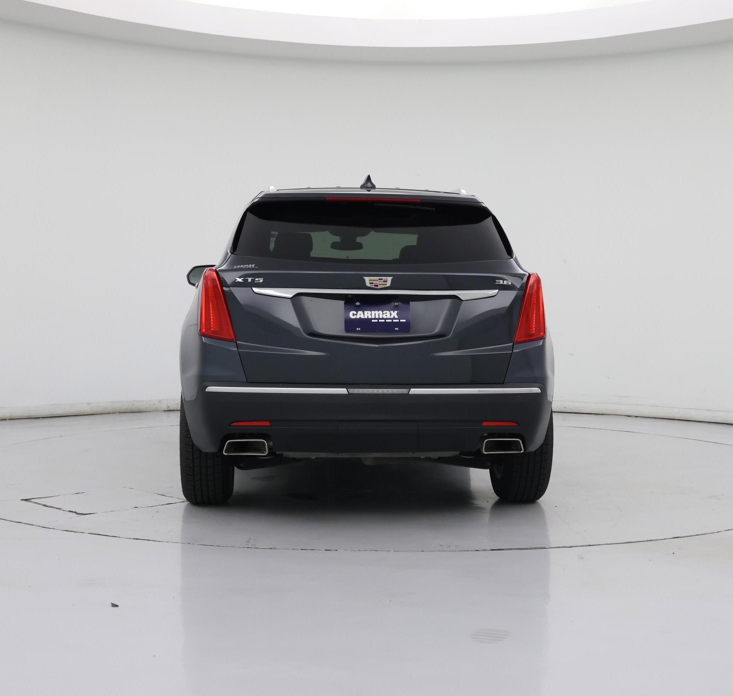 Thumbnail: 2019 Cadillac XT5 - 6