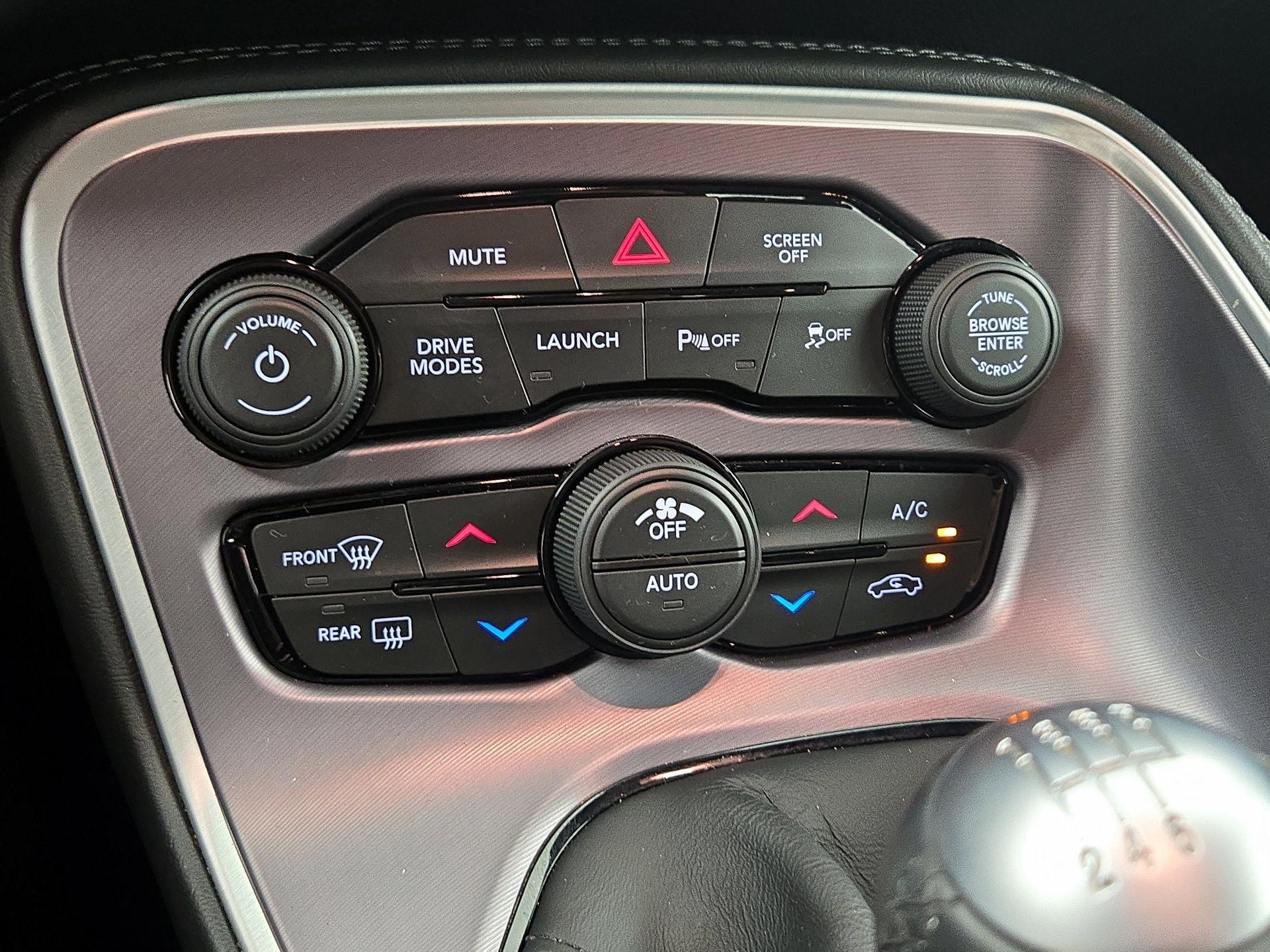 Thumbnail: 2019 Dodge Challenger - 17