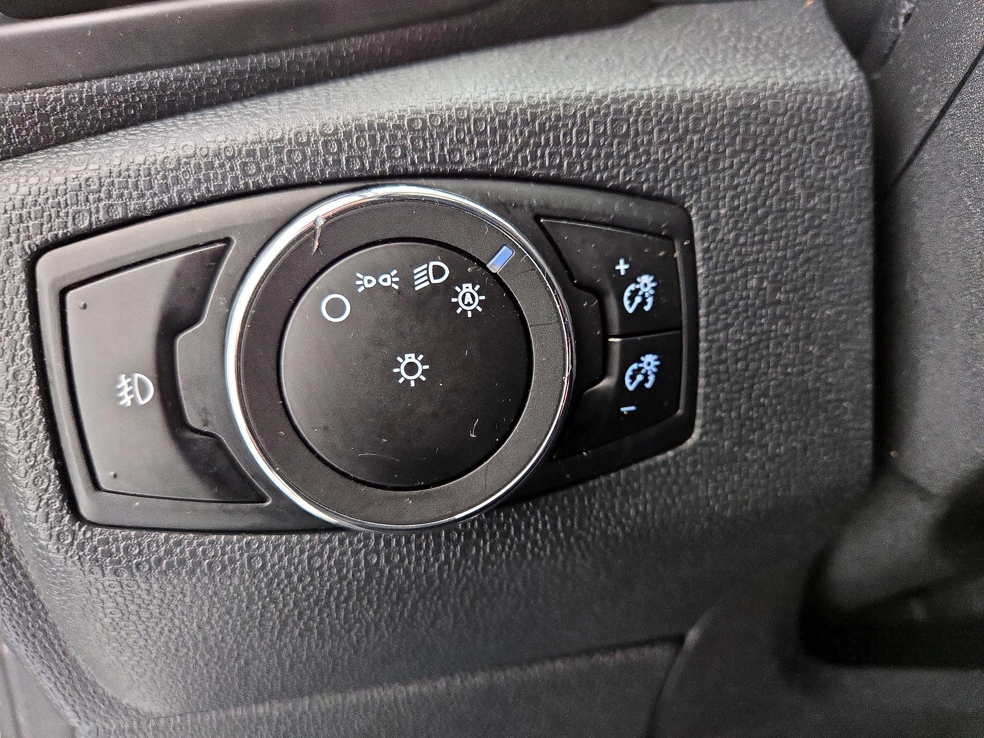 Thumbnail: 2019 Ford EcoSport - 13