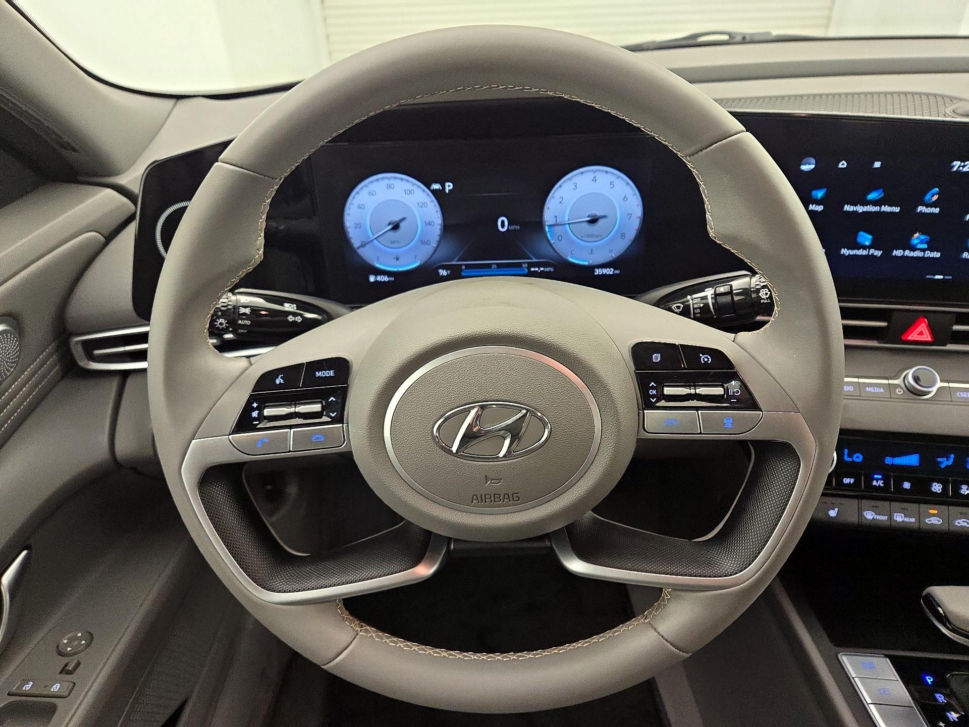 Thumbnail: 2023 Hyundai Elantra - 10