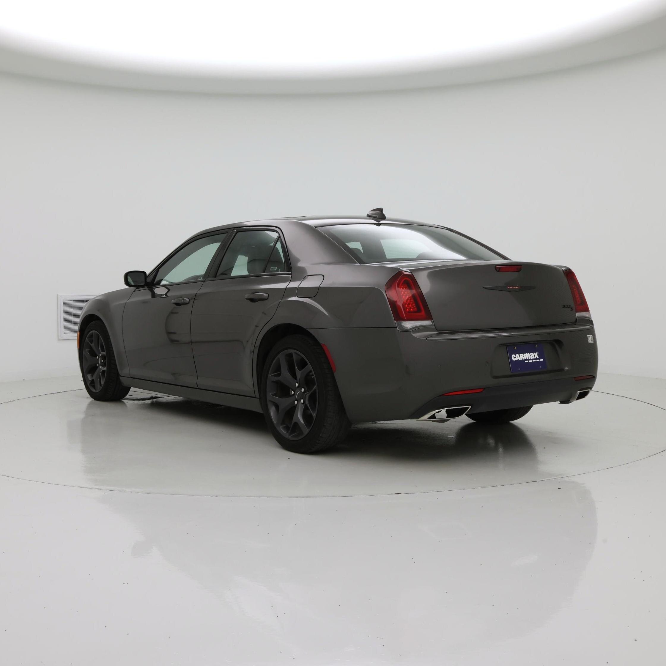 Thumbnail: 2022 Chrysler 300 - 2