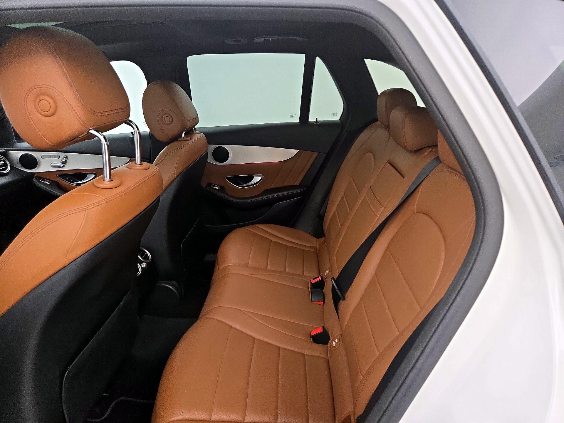 Thumbnail: 2022 Mercedes-Benz GLC - 20