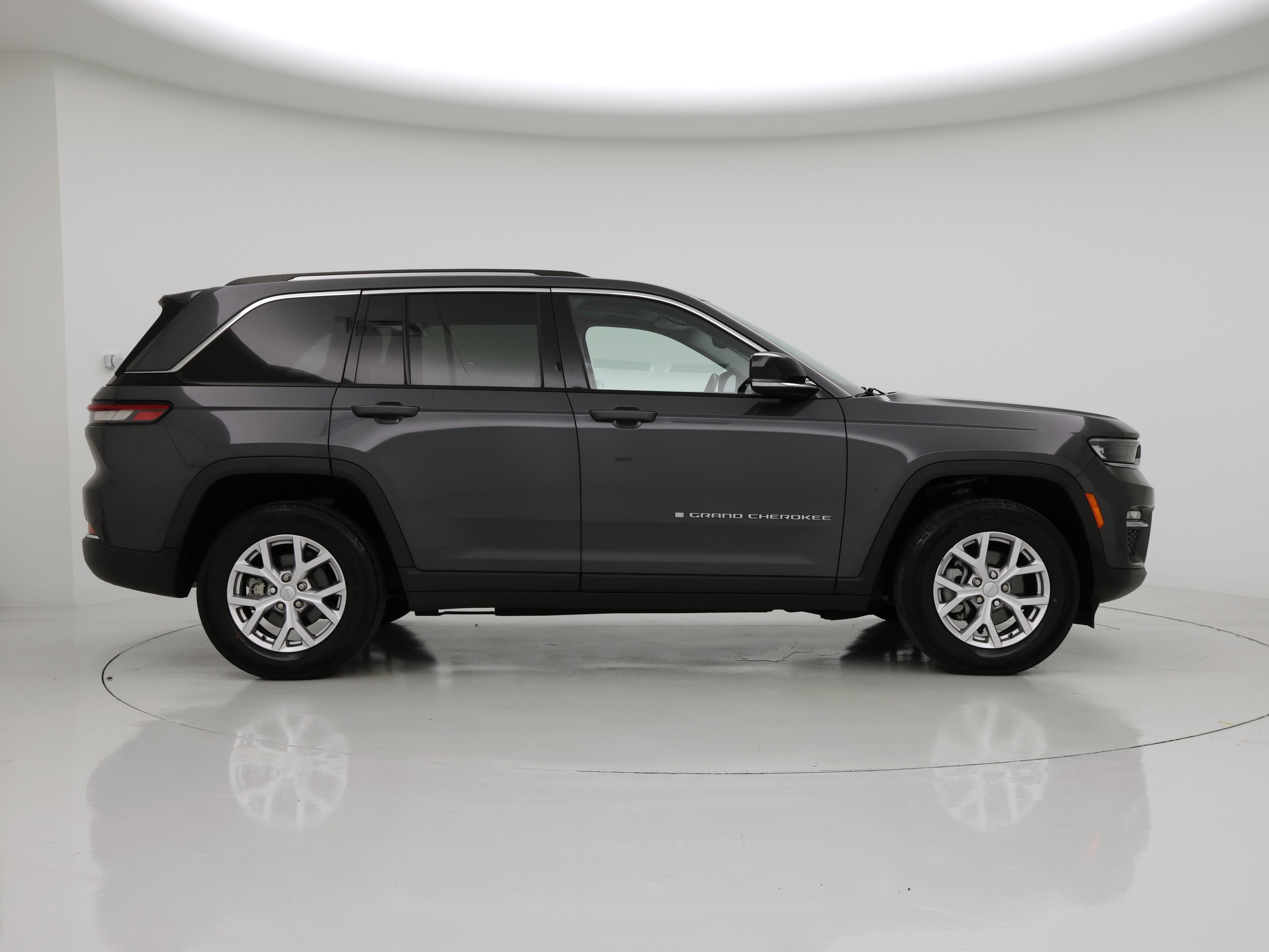 Thumbnail: 2022 Jeep Grand Cherokee - 7