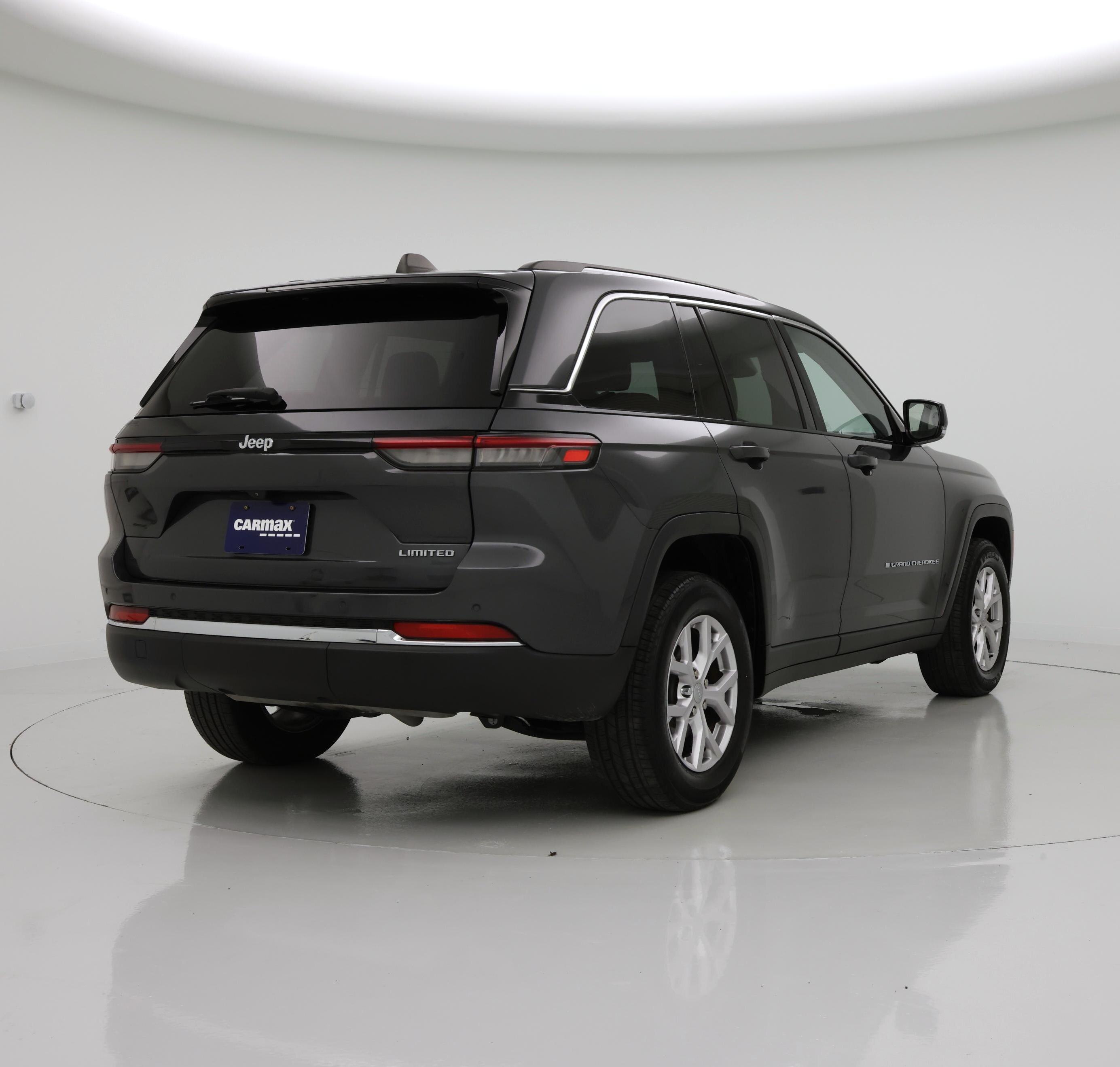 Thumbnail: 2022 Jeep Grand Cherokee - 8