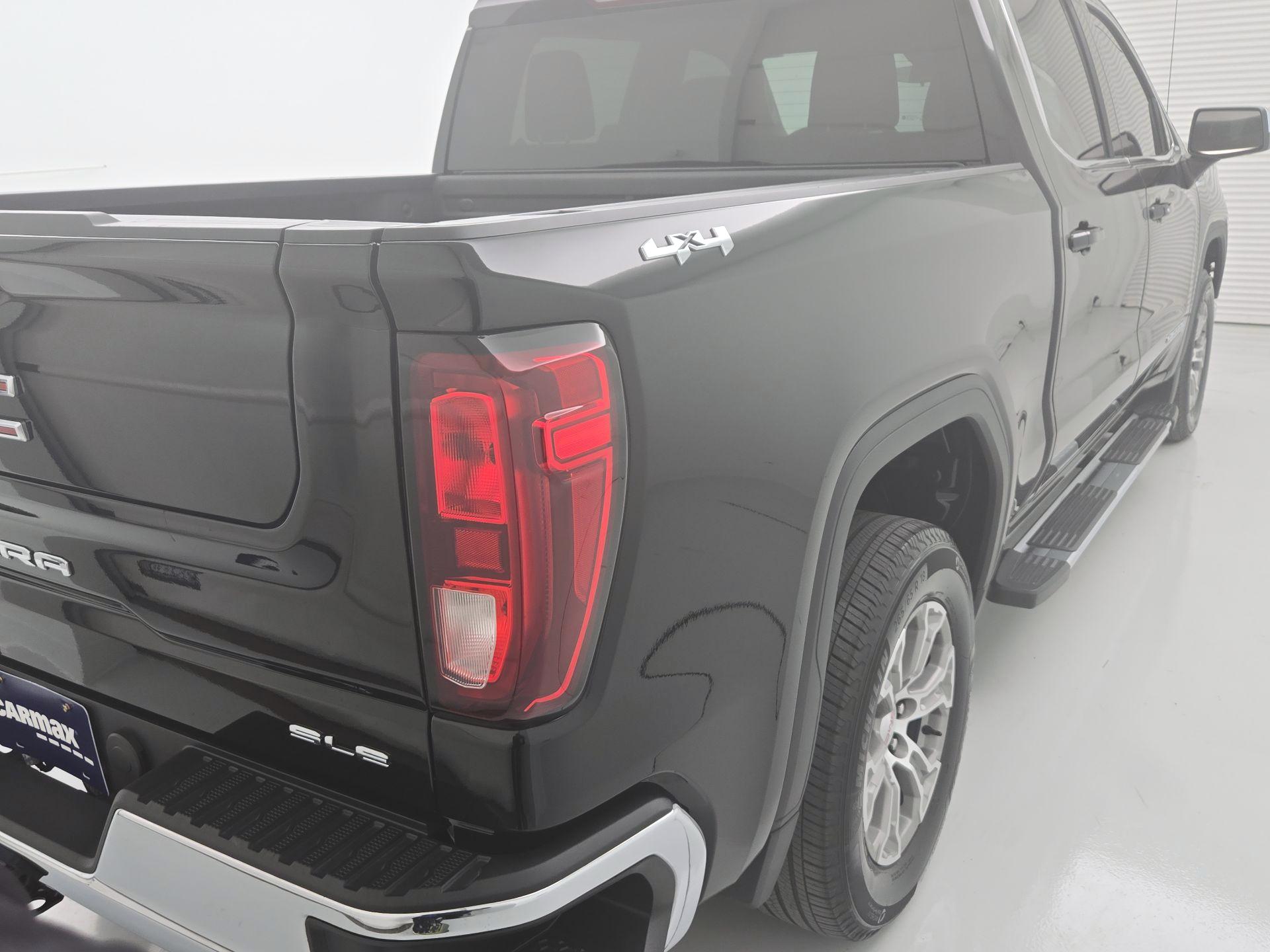 Thumbnail: 2022 GMC Sierra 1500 - 5