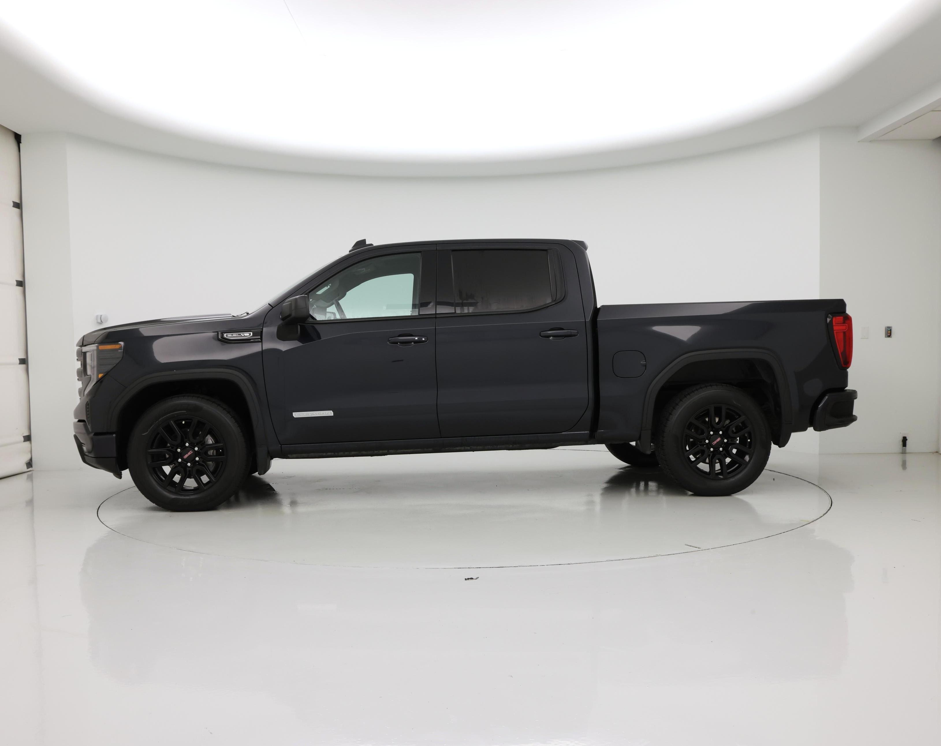 Thumbnail: 2023 GMC Sierra 1500 - 3