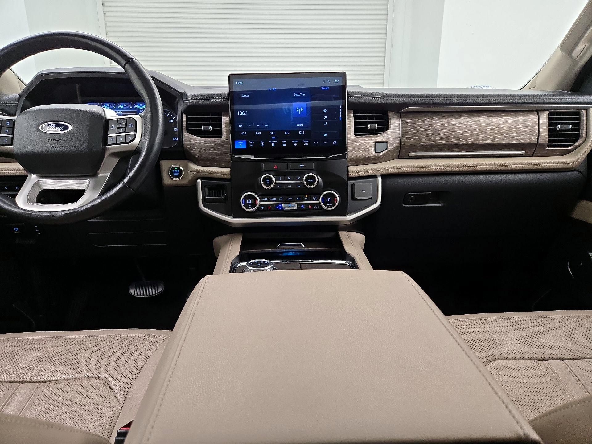 Thumbnail: 2022 Ford Expedition - 9