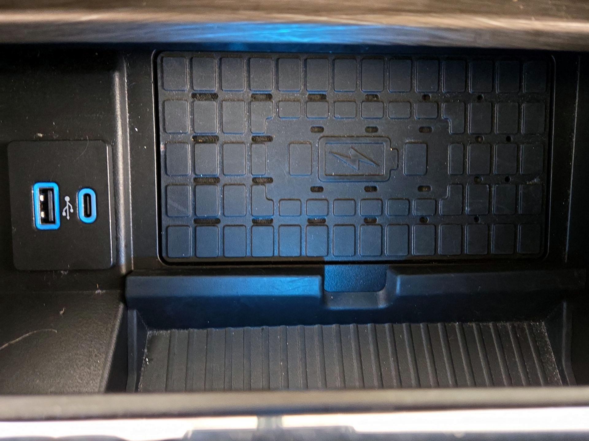 Thumbnail: 2022 Ford Expedition - 19