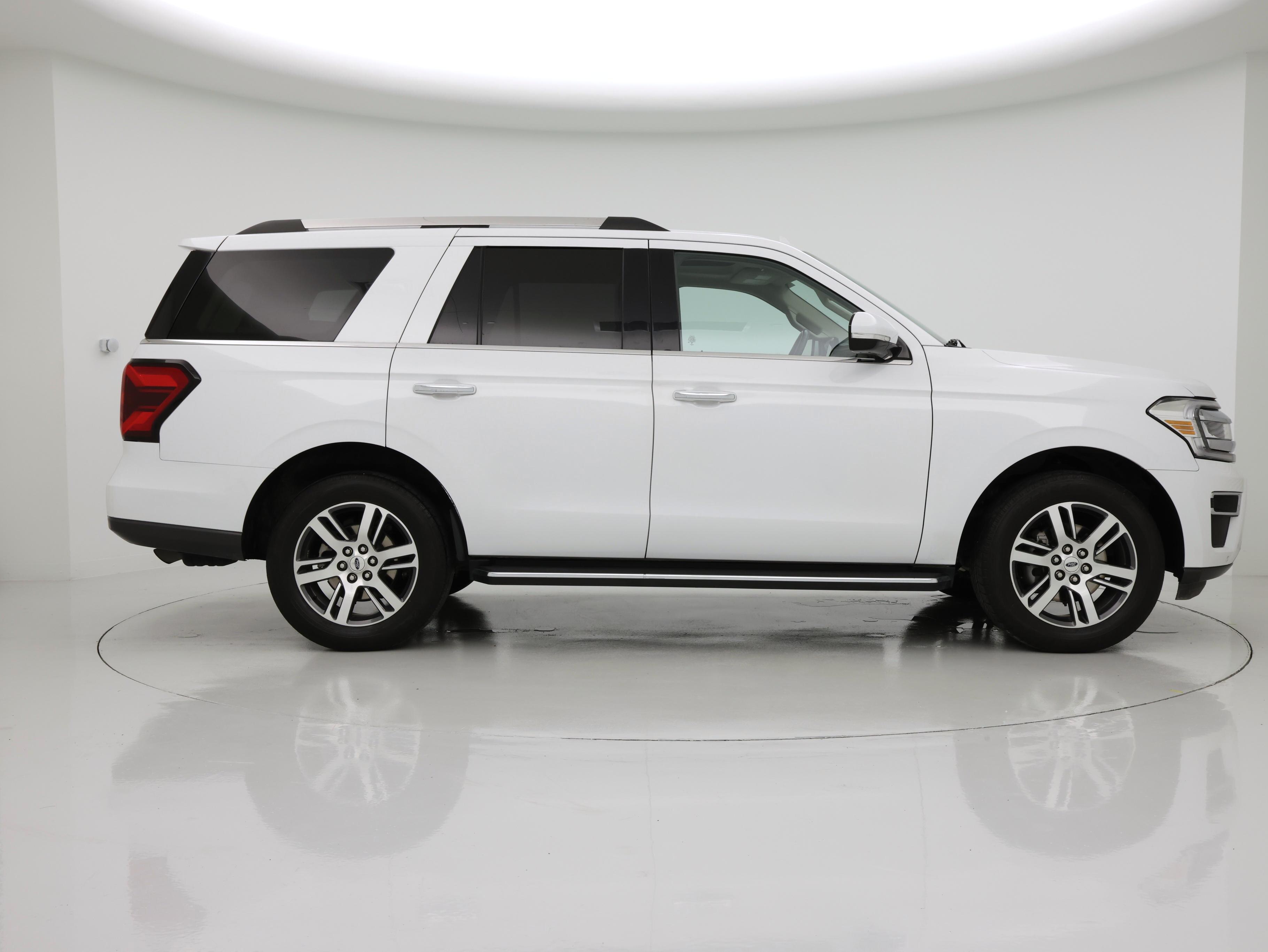 Thumbnail: 2022 Ford Expedition - 7