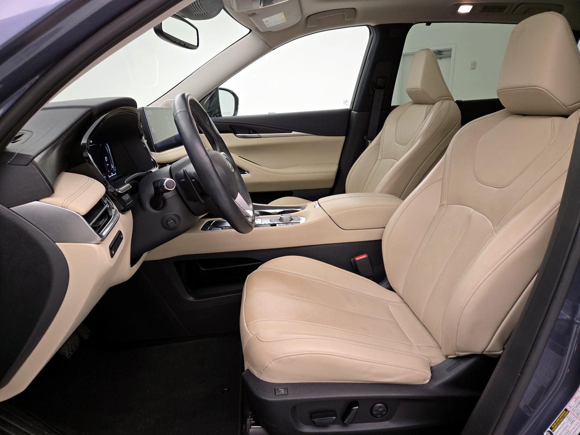 Thumbnail: 2022 INFINITI QX60 - 11