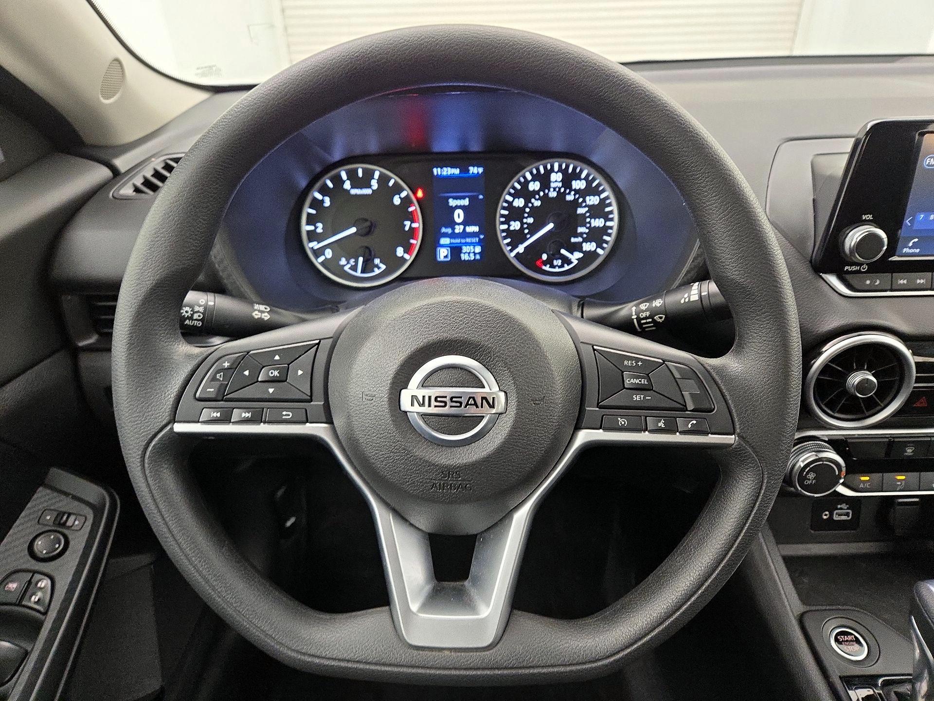 Thumbnail: 2021 Nissan Sentra - 10