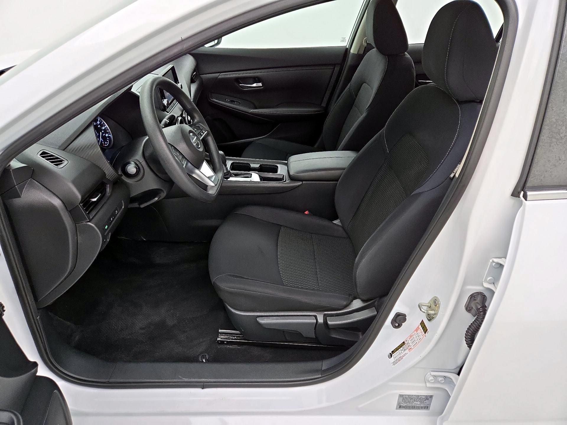 Thumbnail: 2021 Nissan Sentra - 11