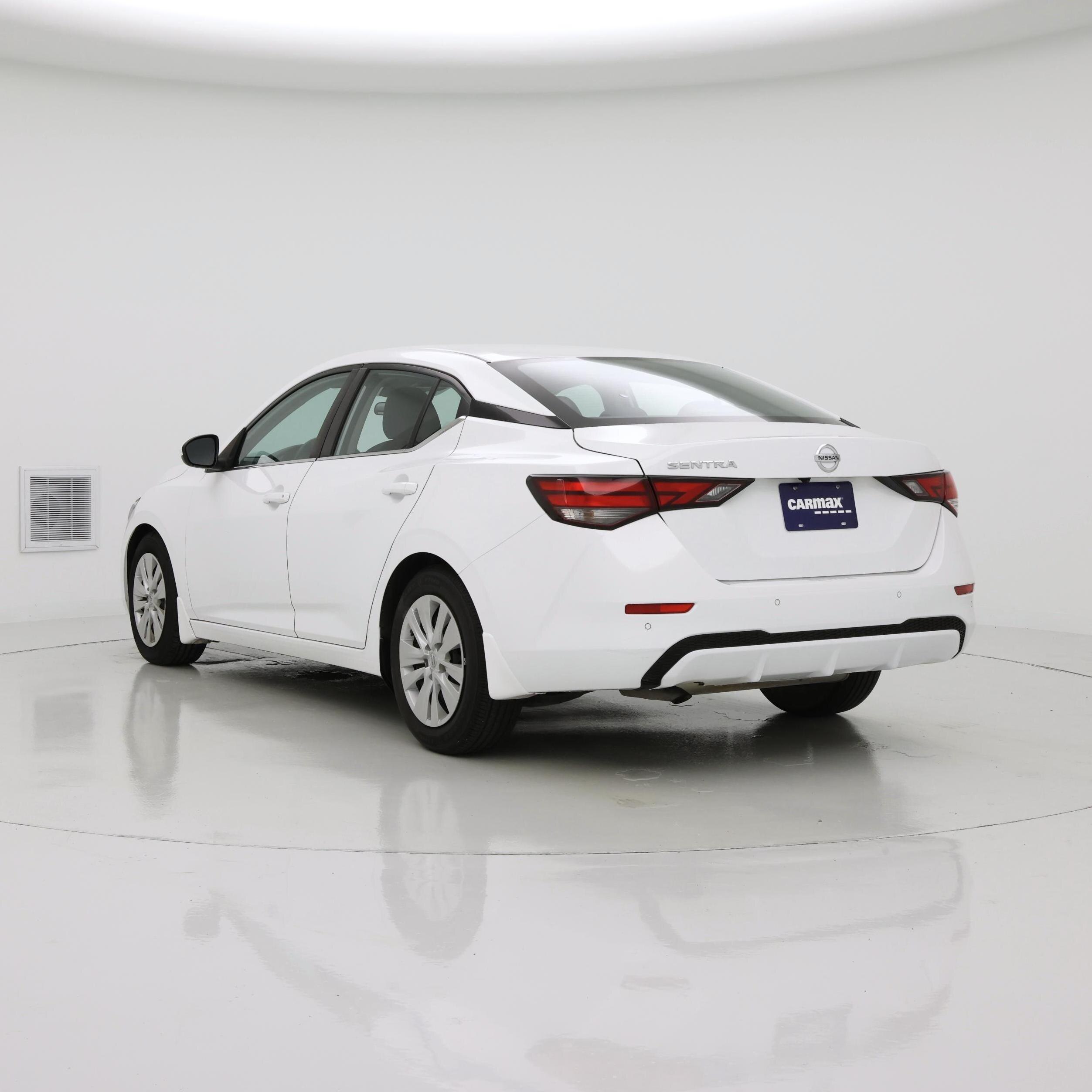 Thumbnail: 2021 Nissan Sentra - 2