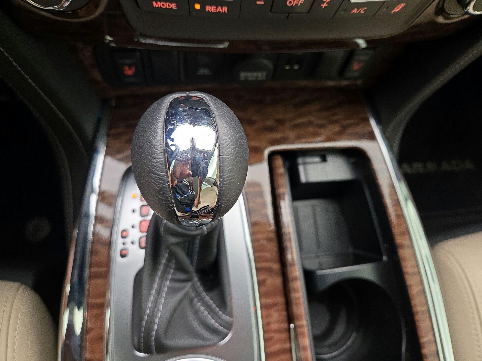 Thumbnail: 2019 Nissan Armada - 18