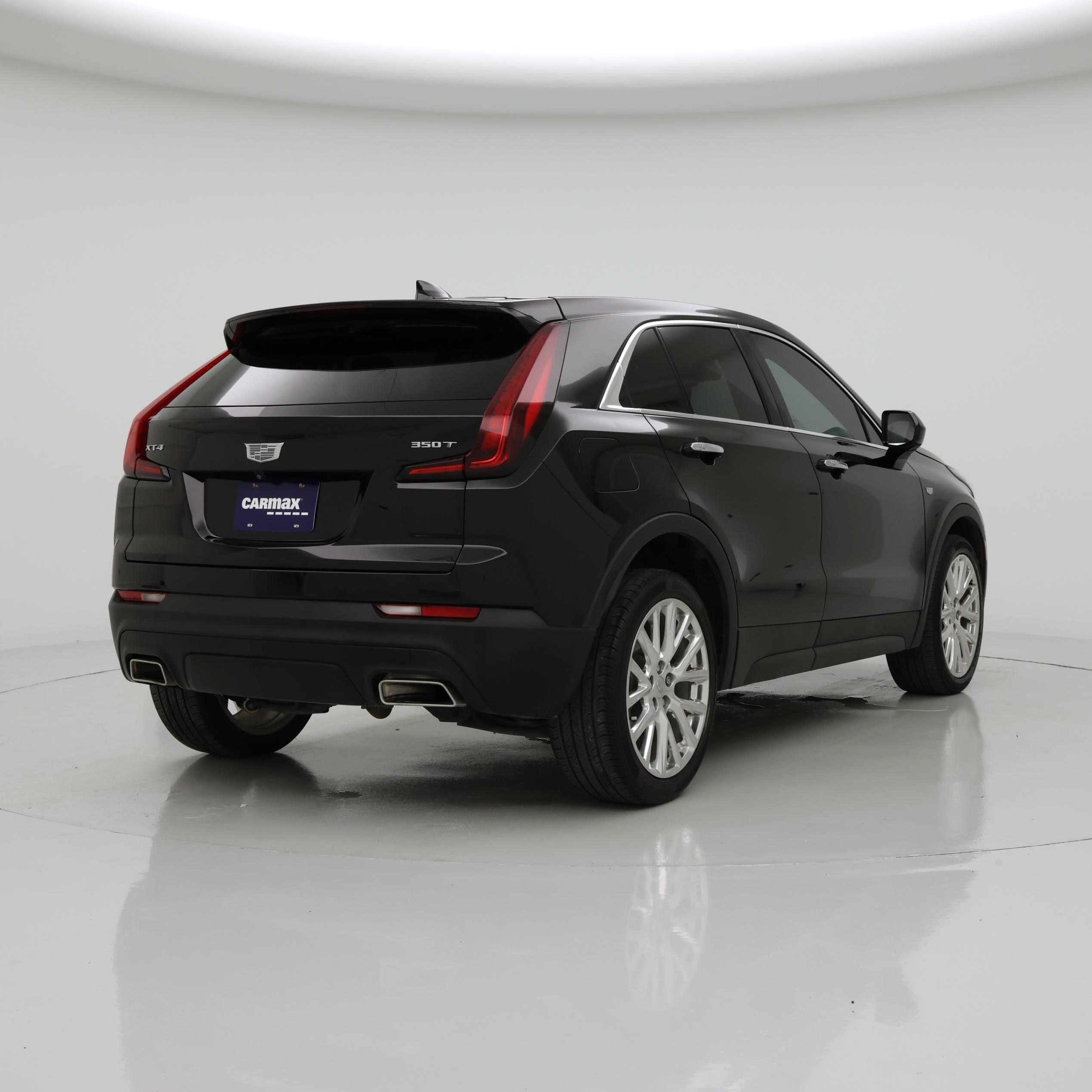 Thumbnail: 2022 Cadillac XT4 - 8