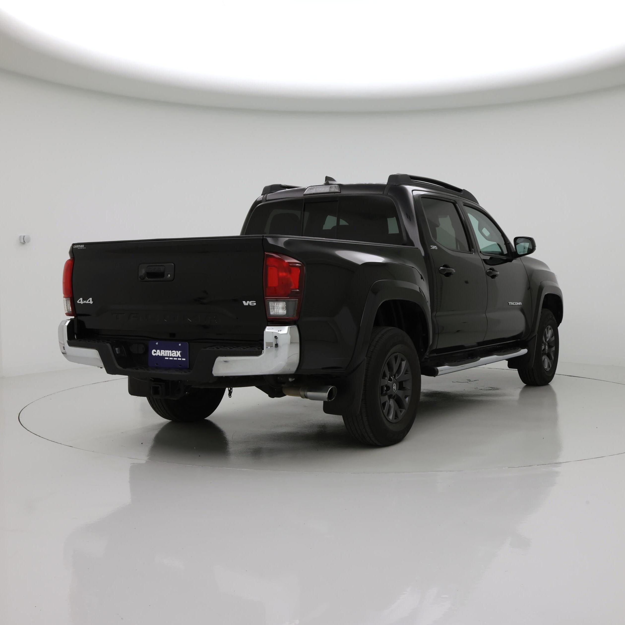Thumbnail: 2022 Toyota Tacoma - 8