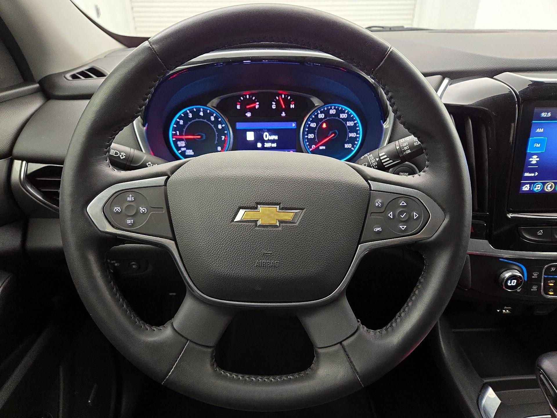 Thumbnail: 2021 Chevrolet Traverse - 10