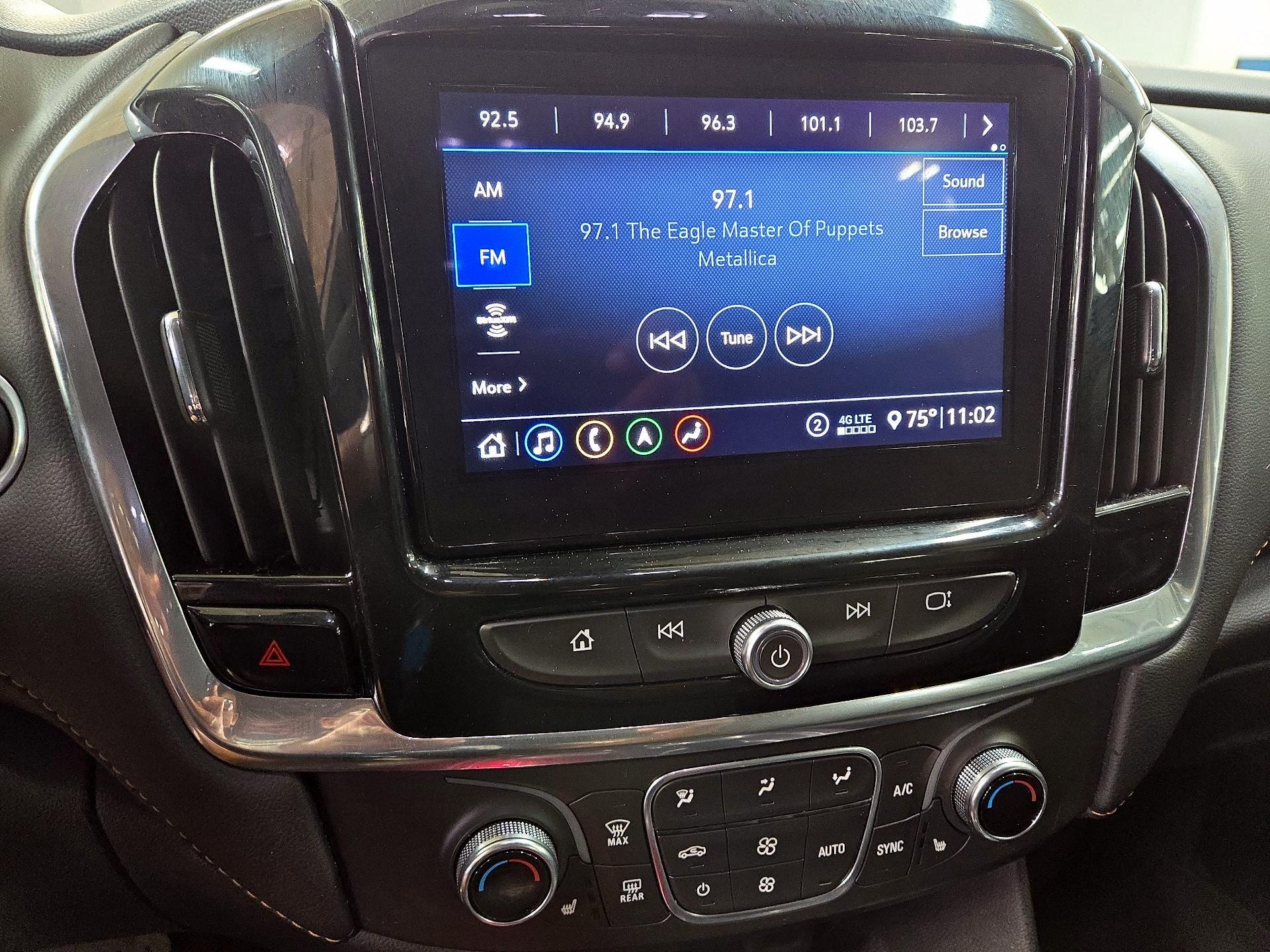 Thumbnail: 2021 Chevrolet Traverse - 16