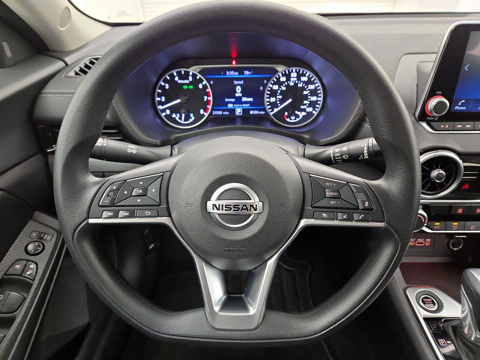 Thumbnail: 2023 Nissan Sentra - 10