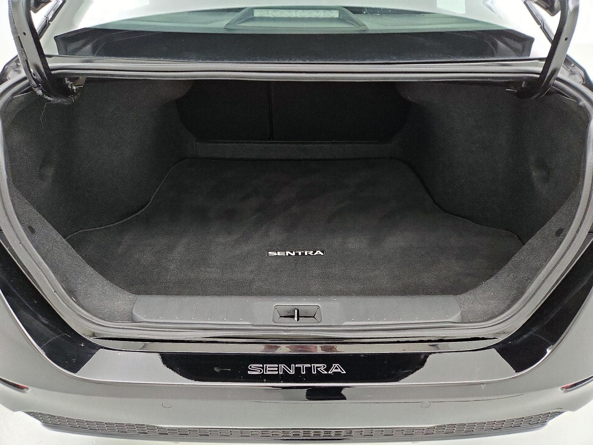 Thumbnail: 2023 Nissan Sentra - 20