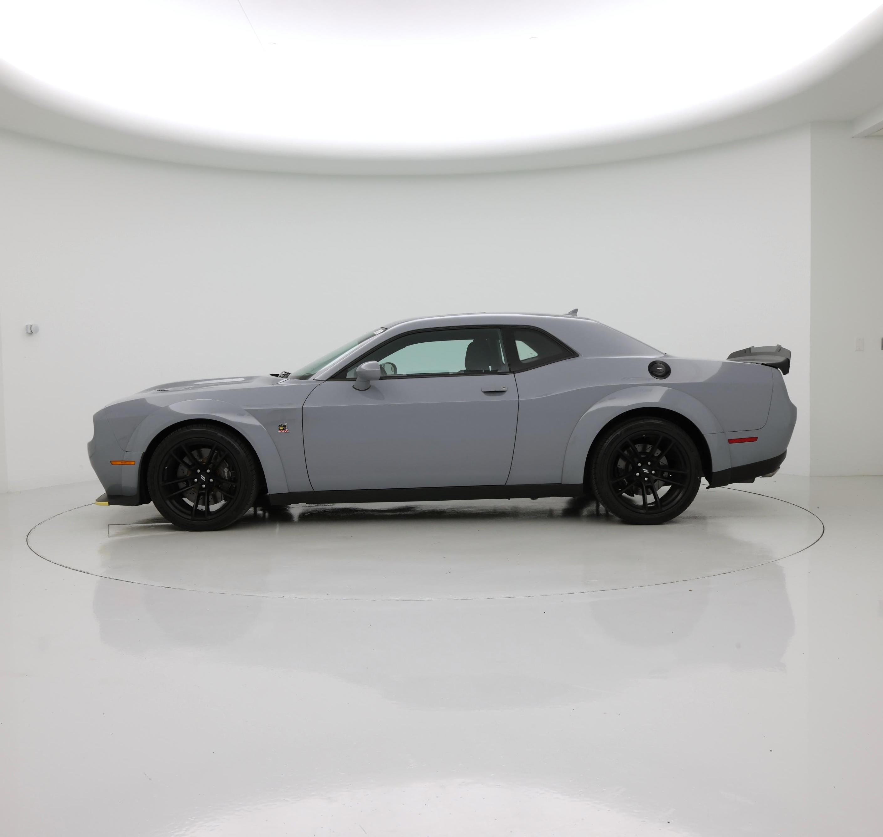 Thumbnail: 2020 Dodge Challenger - 3