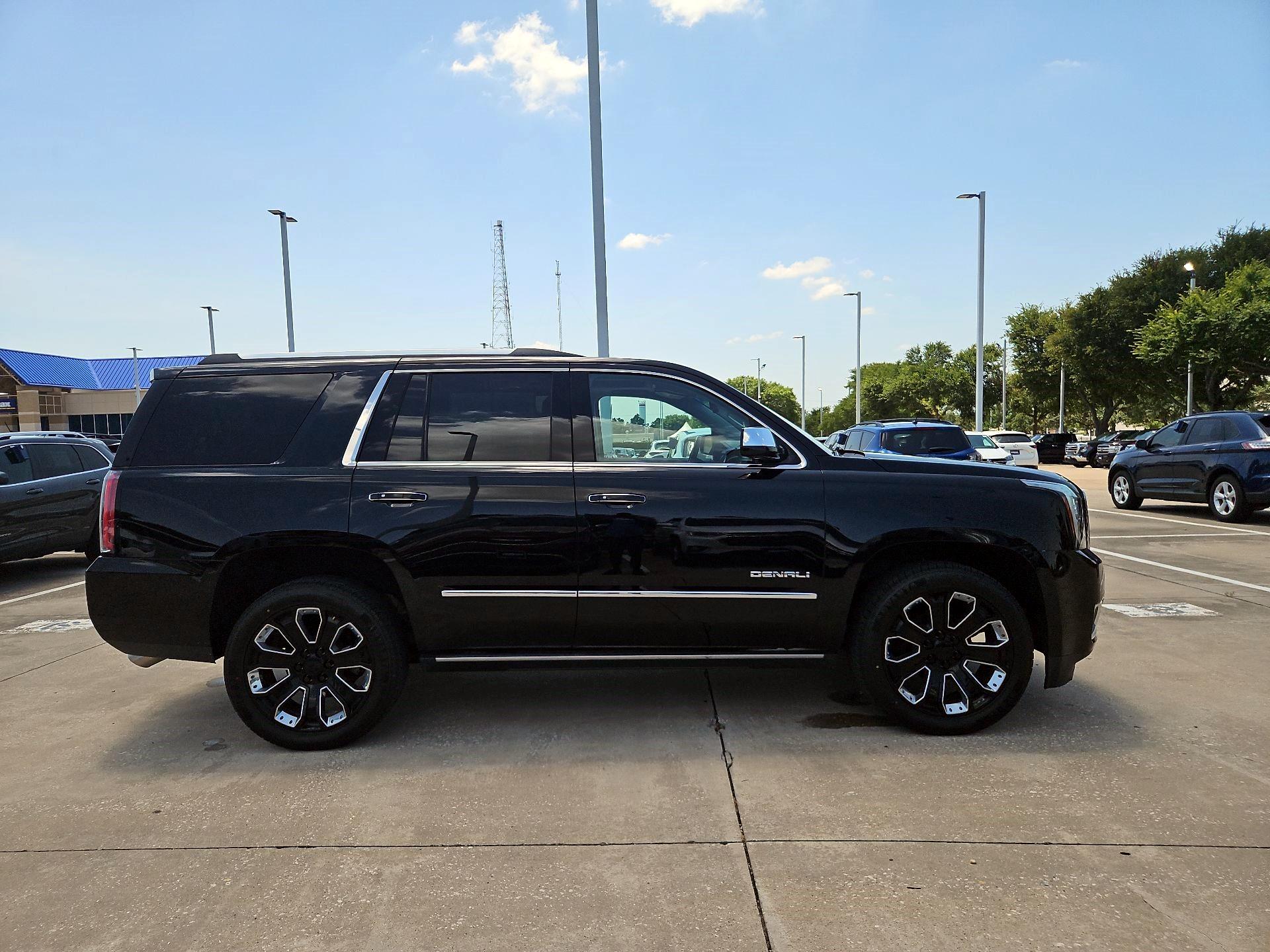 Thumbnail: 2020 GMC Yukon - 4