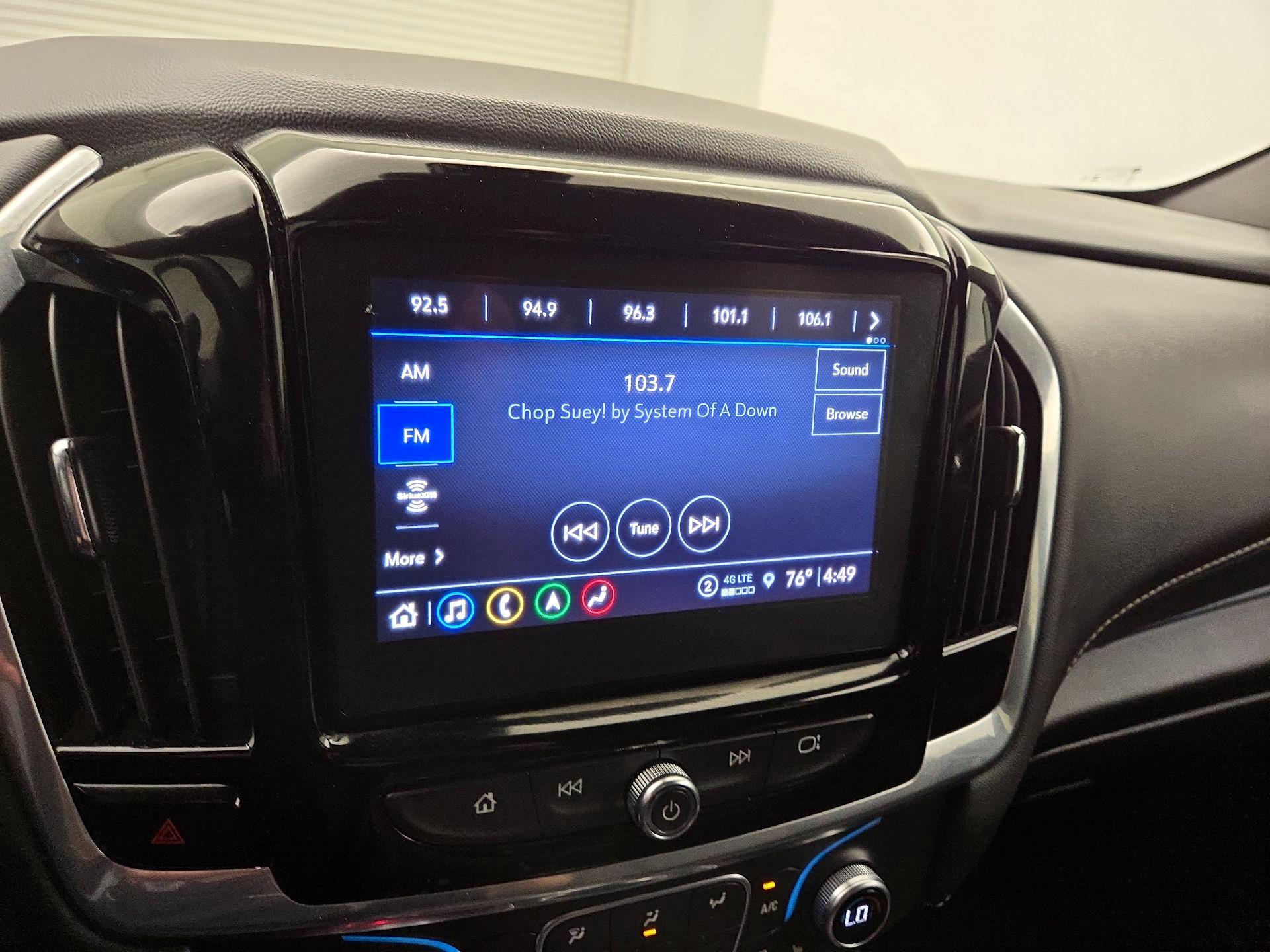 Thumbnail: 2023 Chevrolet Traverse - 16