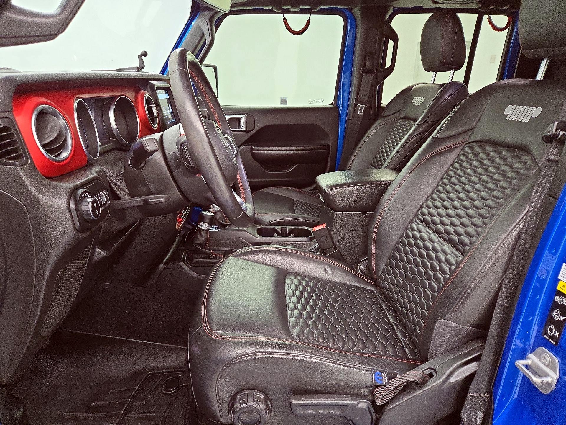 Thumbnail: 2020 Jeep Gladiator - 11