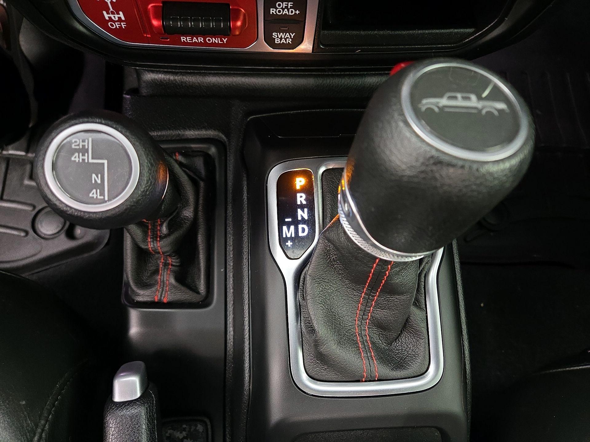 Thumbnail: 2020 Jeep Gladiator - 18
